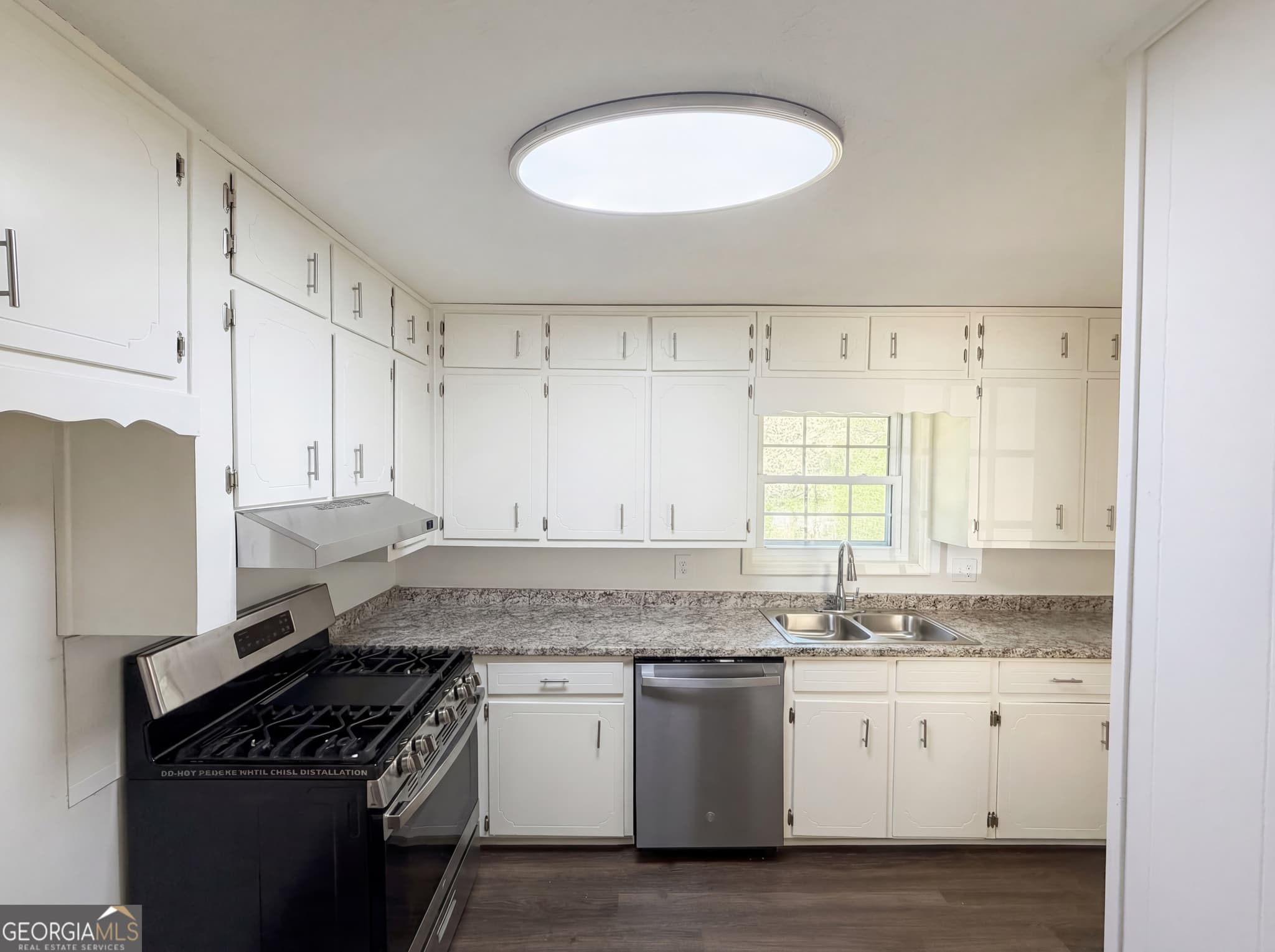 3 bedroom, 1.5 bathroom, 1,203 sq ft single family residence for sale at 1847 Mccollum Road, Conyers, GA 30094 — photo 7