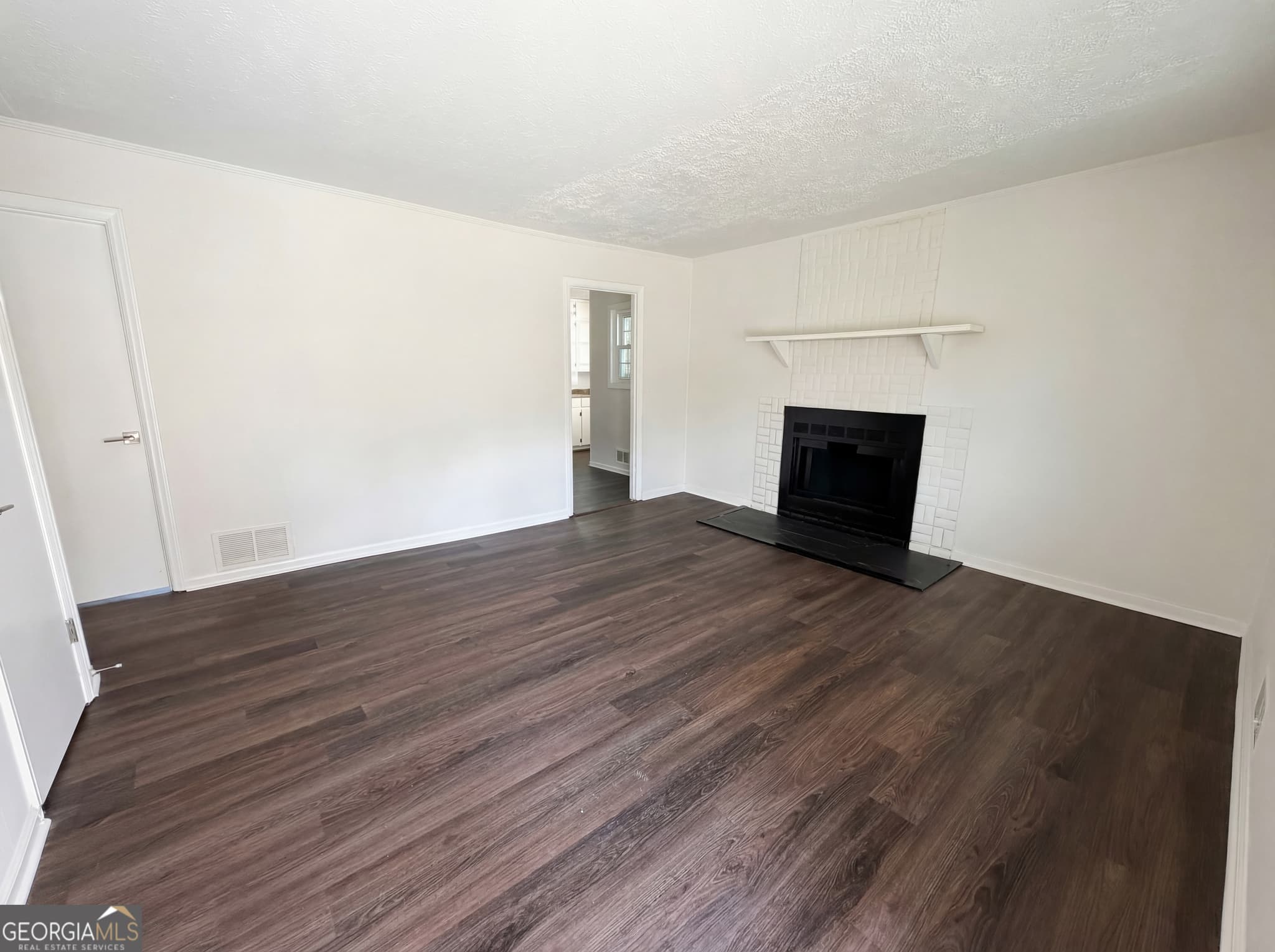 3 bedroom, 1.5 bathroom, 1,203 sq ft single family residence for sale at 1847 Mccollum Road, Conyers, GA 30094 — photo 5