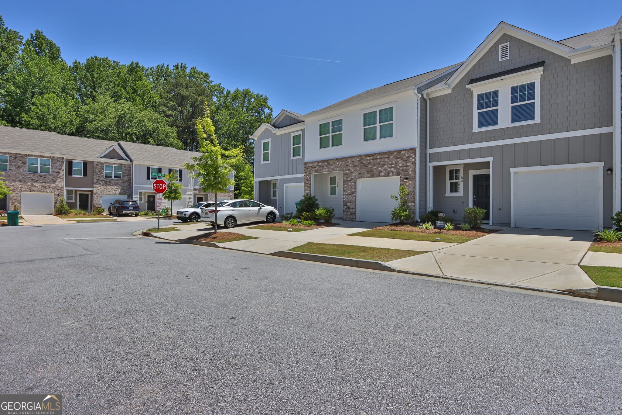 3 bedroom, 2.5 bathroom, 1,421 sq ft townhouse for sale at 103 Thetford Way 172, Winder, GA 30680 — photo 3