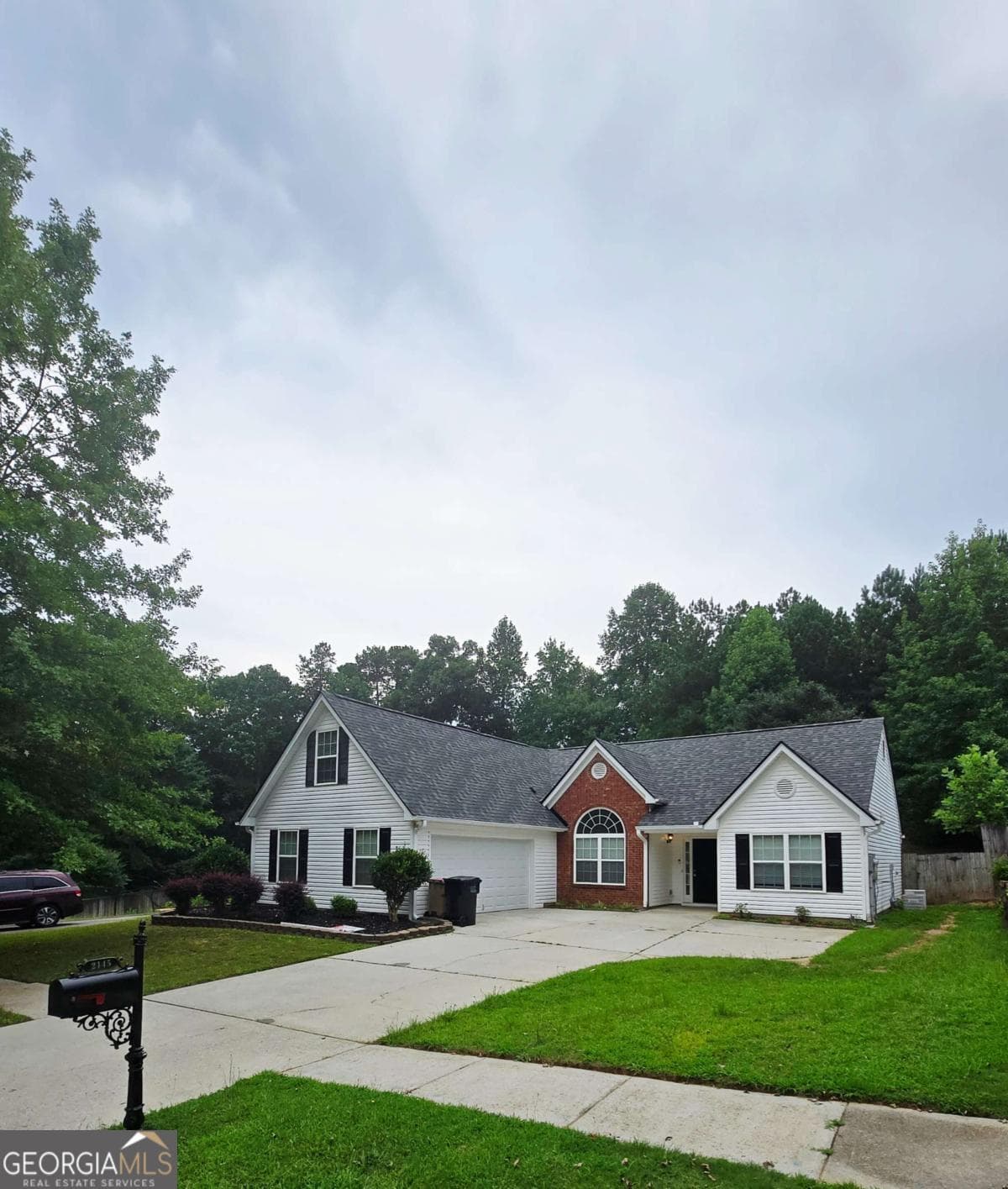 3 bedroom, 2 bathroom single family residence for sale at 2145 Mina Lane Drive, Buford, GA 30518 — photo 2