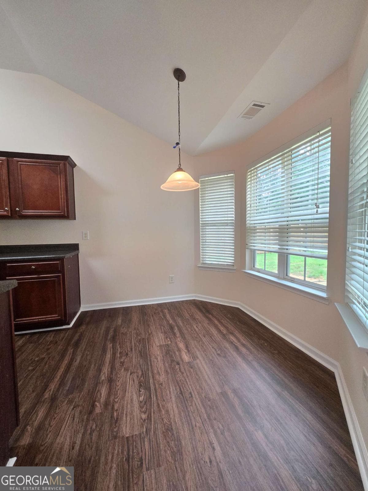 3 bedroom, 2 bathroom single family residence for sale at 2145 Mina Lane Drive, Buford, GA 30518 — photo 10