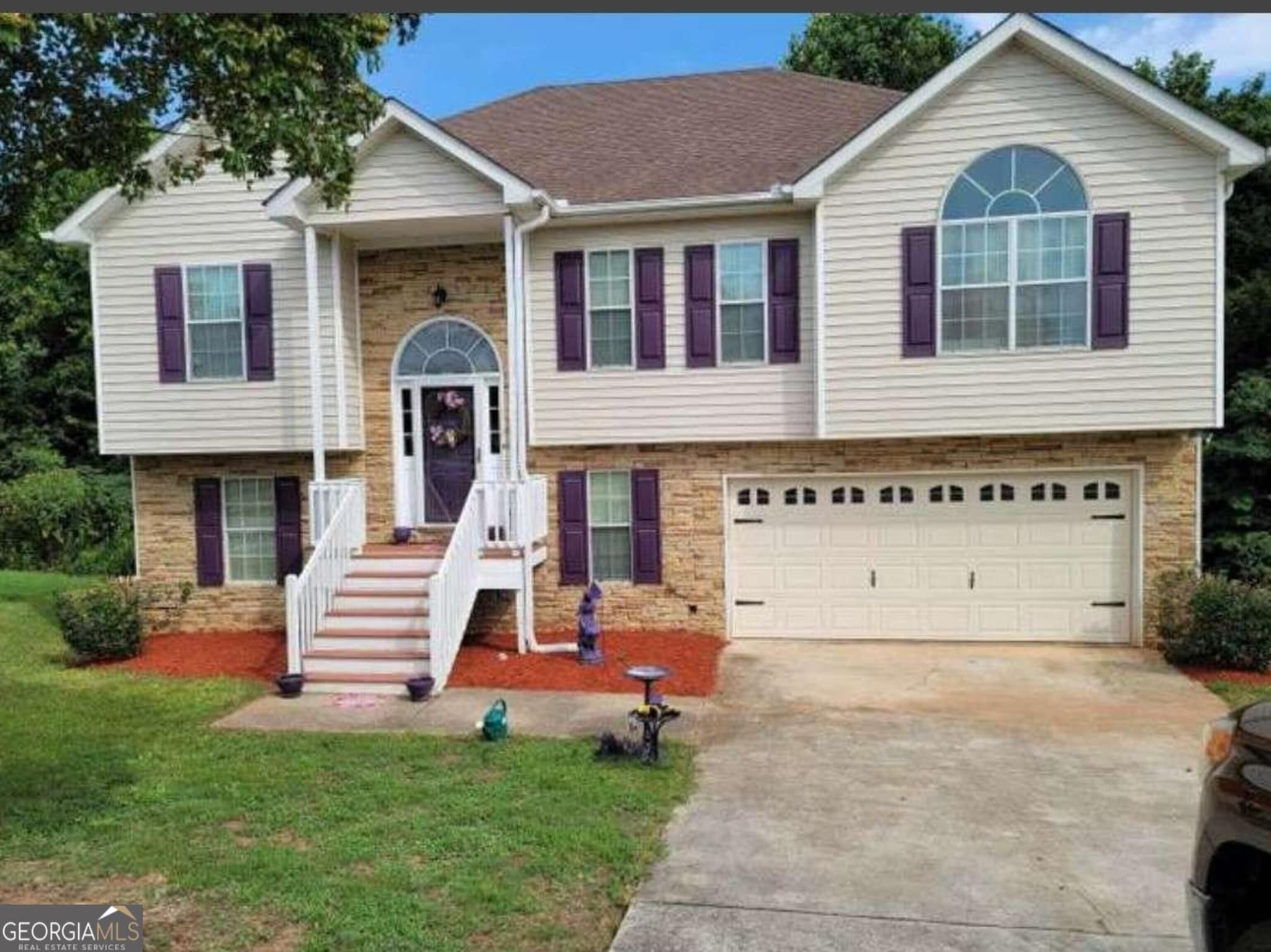 4 bedroom, 3 bathroom, 1,964 sq ft single family residence for rent at 5774 Colonnade Drive, Rex, GA 30273 for $2,200 a month — photo 1 of 1