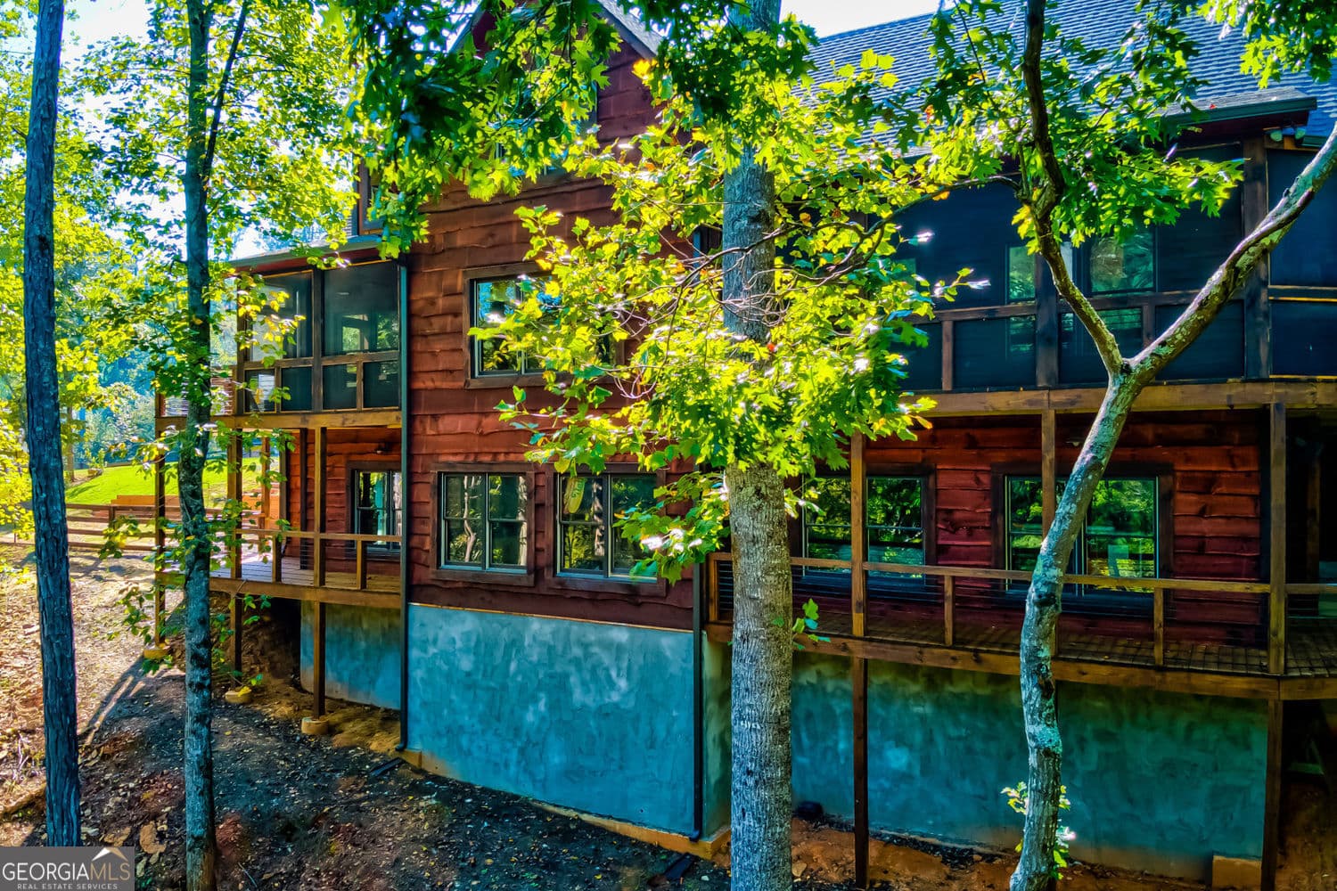 4 bedroom, 4.5 bathroom, 6,511 sq ft cabin,single family residence for rent at 380 Biguns Boulevard, Talking Rock, GA 30175 for $5,500 a month — photo 2