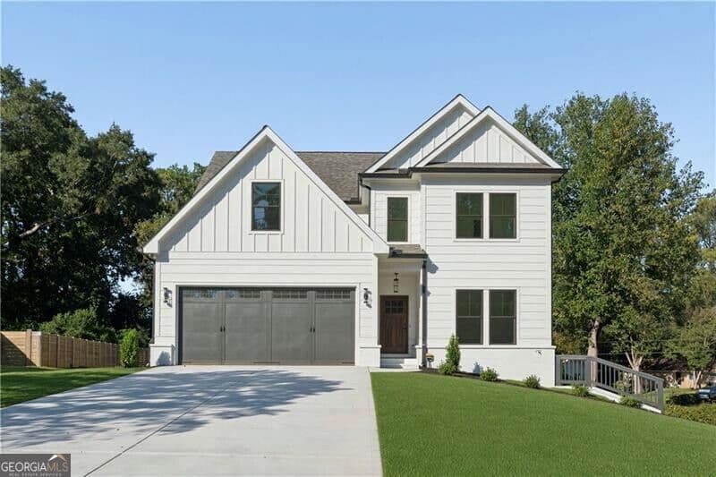 4 bedroom, 3.5 bathroom, 2,439 sq ft single family residence for sale at 2425 Elmwood Circle, Atlanta, GA 30339 — photo 1 of 41