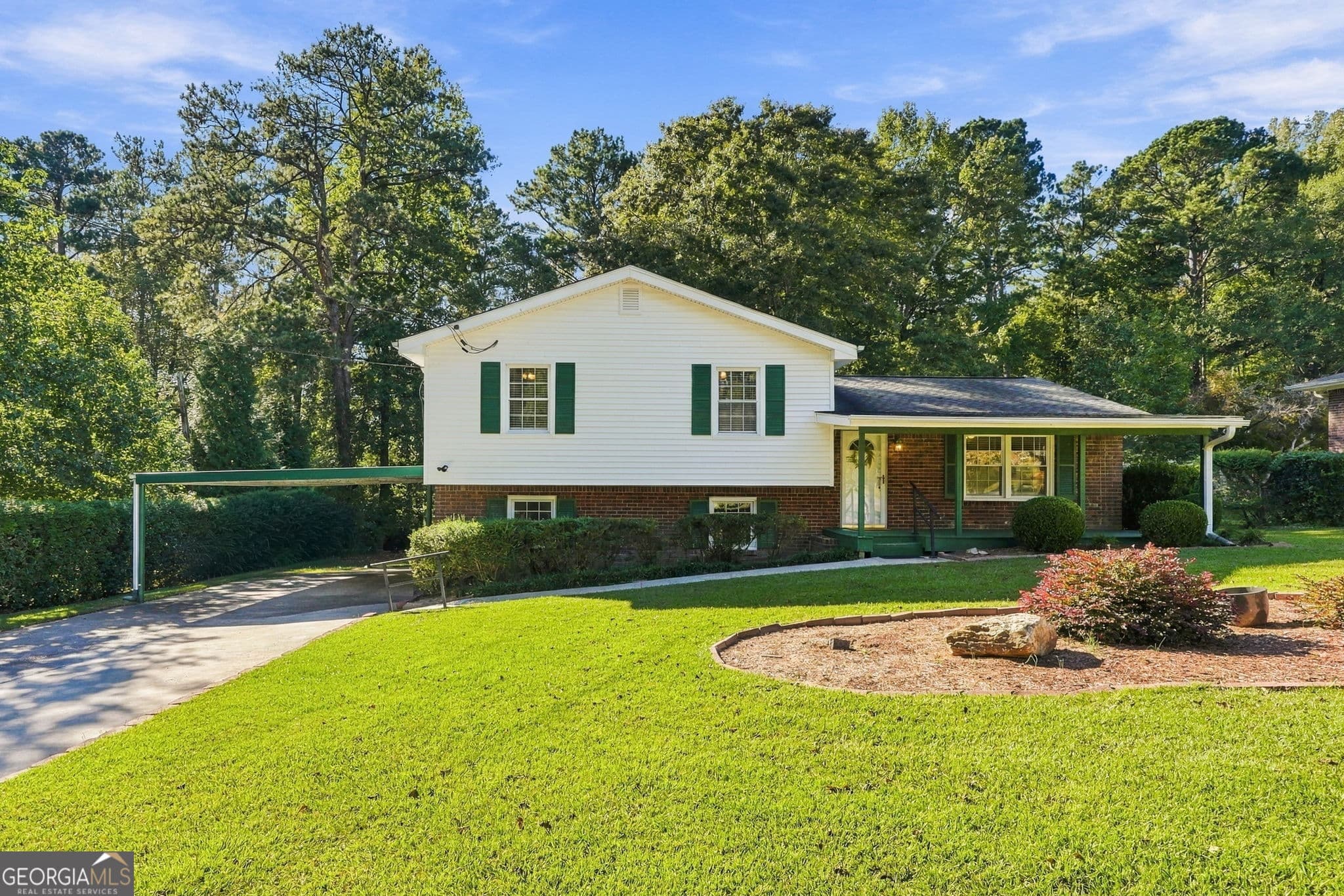 4 bedroom, 3 bathroom, 2,030 sq ft single family residence for sale at 3142 Brooks Lane, Powder Springs, GA 30127 — photo 1 of 48