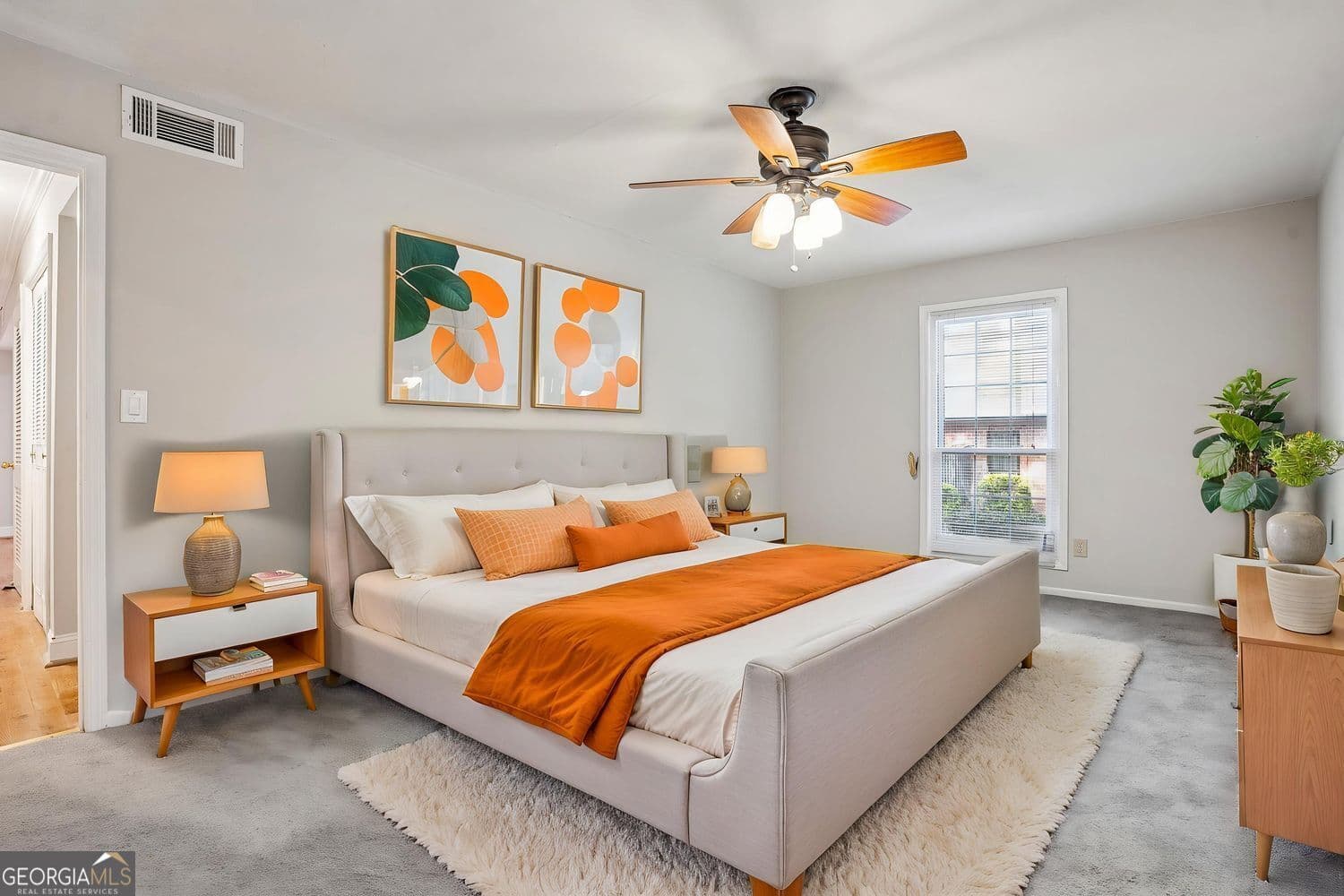 2 bedroom, 2 bathroom, 1,253 sq ft condominium for sale at 6851 Roswell Road F32, Sandy Springs, GA 30328 — photo 5