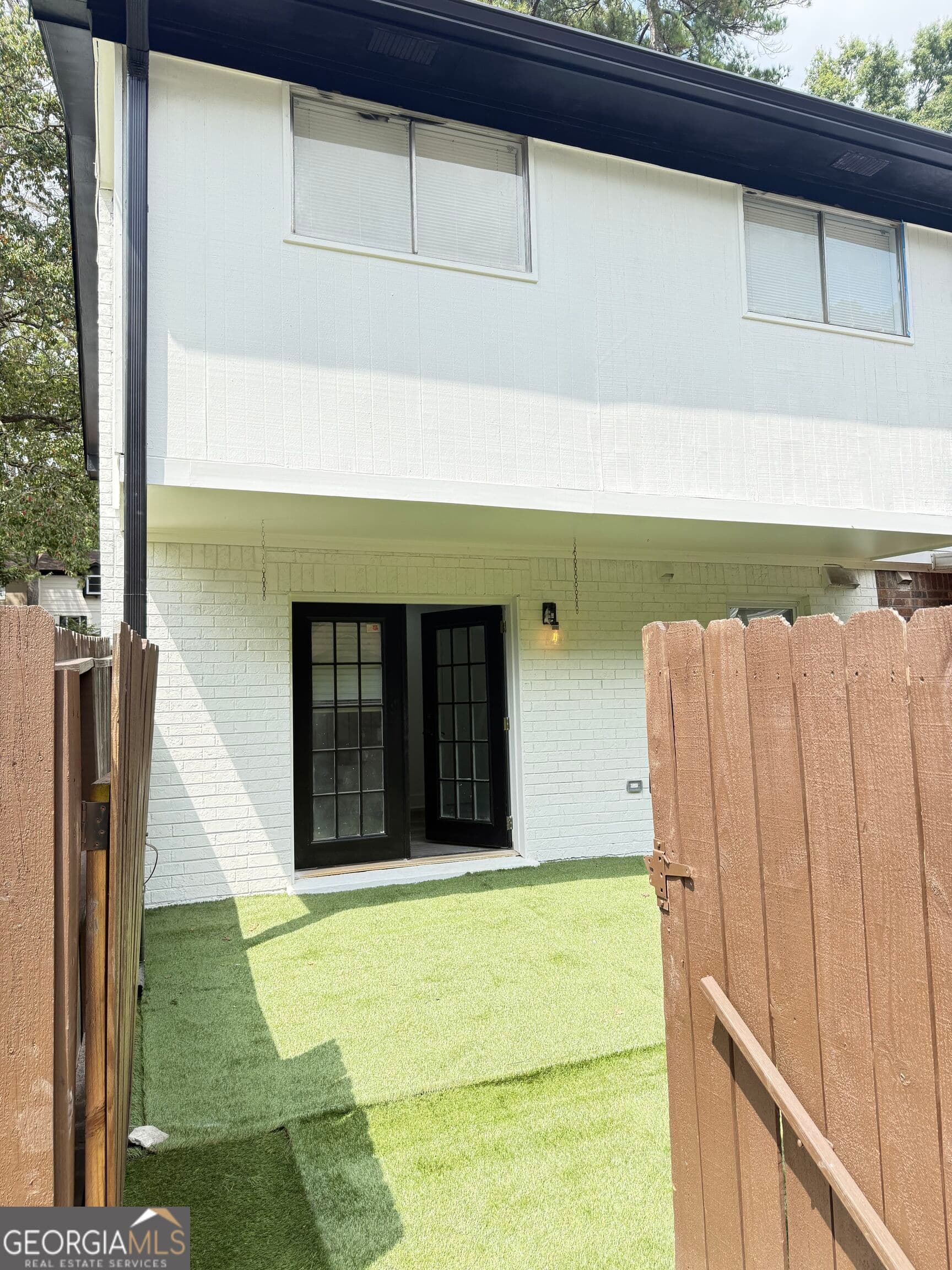 3 bedroom, 1.5 bathroom, 1,260 sq ft townhouse for sale at 621 Garden Walk Drive, Stone Mountain, GA 30083 — photo 6