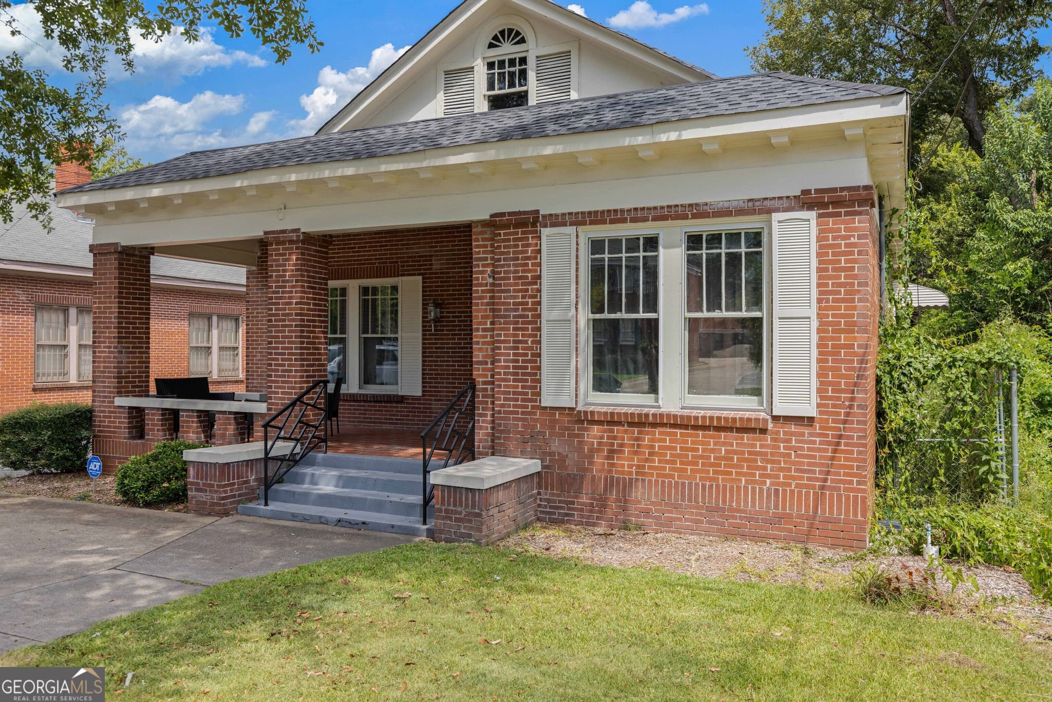 3 bedroom, 2 bathroom, 1,628 sq ft single family residence for sale at 1240 Peacock Avenue, Columbus, GA 31906 — photo 4