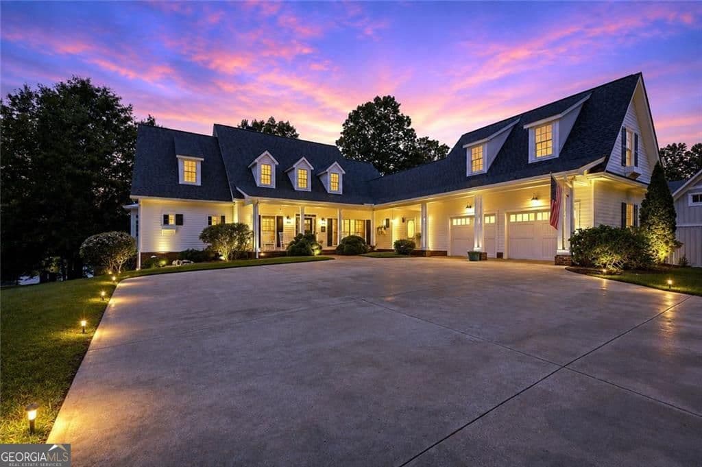 5 bedroom, 4.5 bathroom, 6,230 sq ft single family residence for sale at 53 Winterhawk Cove, Dawsonville, GA 30534 — photo 5