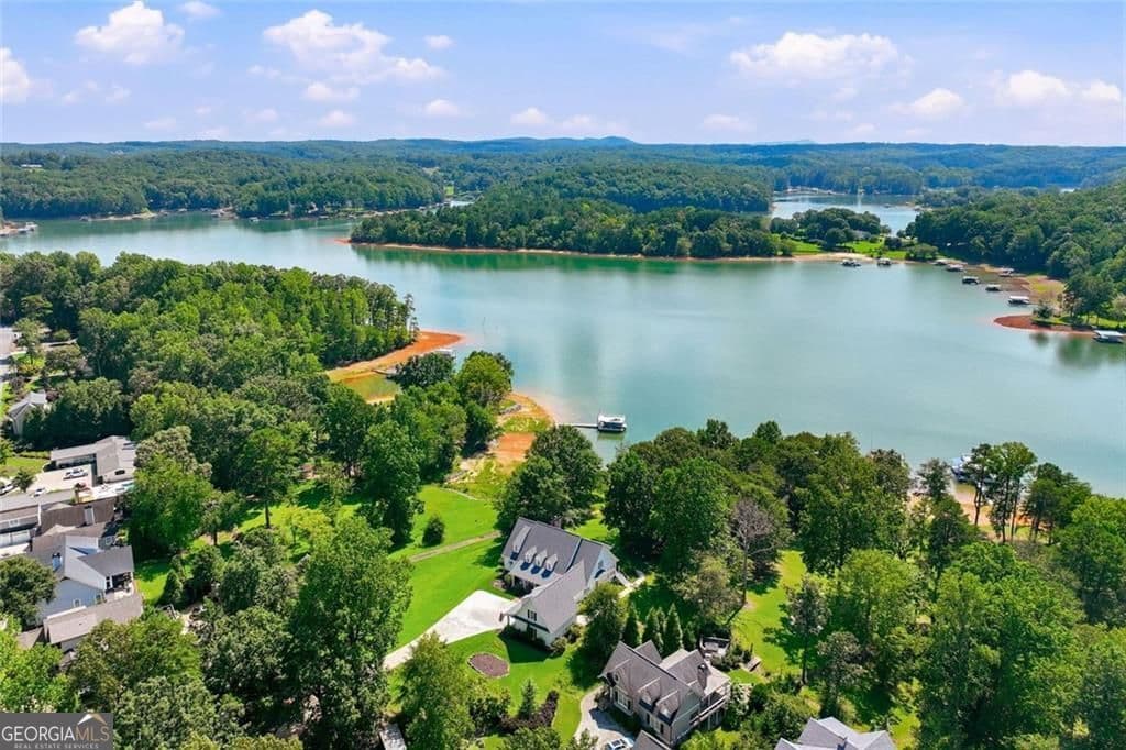 5 bedroom, 4.5 bathroom, 6,230 sq ft single family residence for sale at 53 Winterhawk Cove, Dawsonville, GA 30534 — photo 10