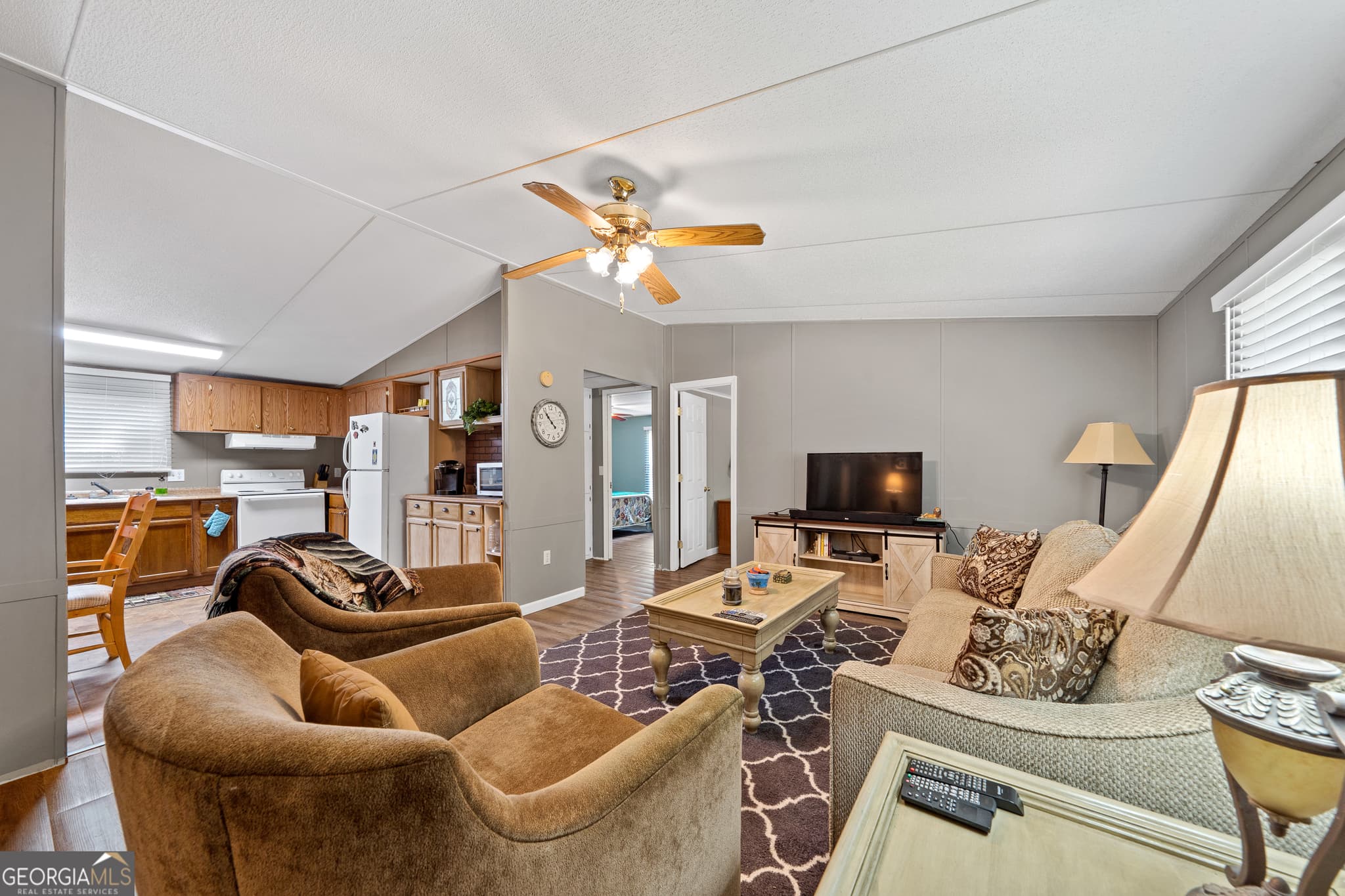 3 bedroom, 2 bathroom, 1,080 sq ft manufactured home,single family residence for sale at 657 Rockville Springs Drive, Eatonton, GA 31024 — photo 7