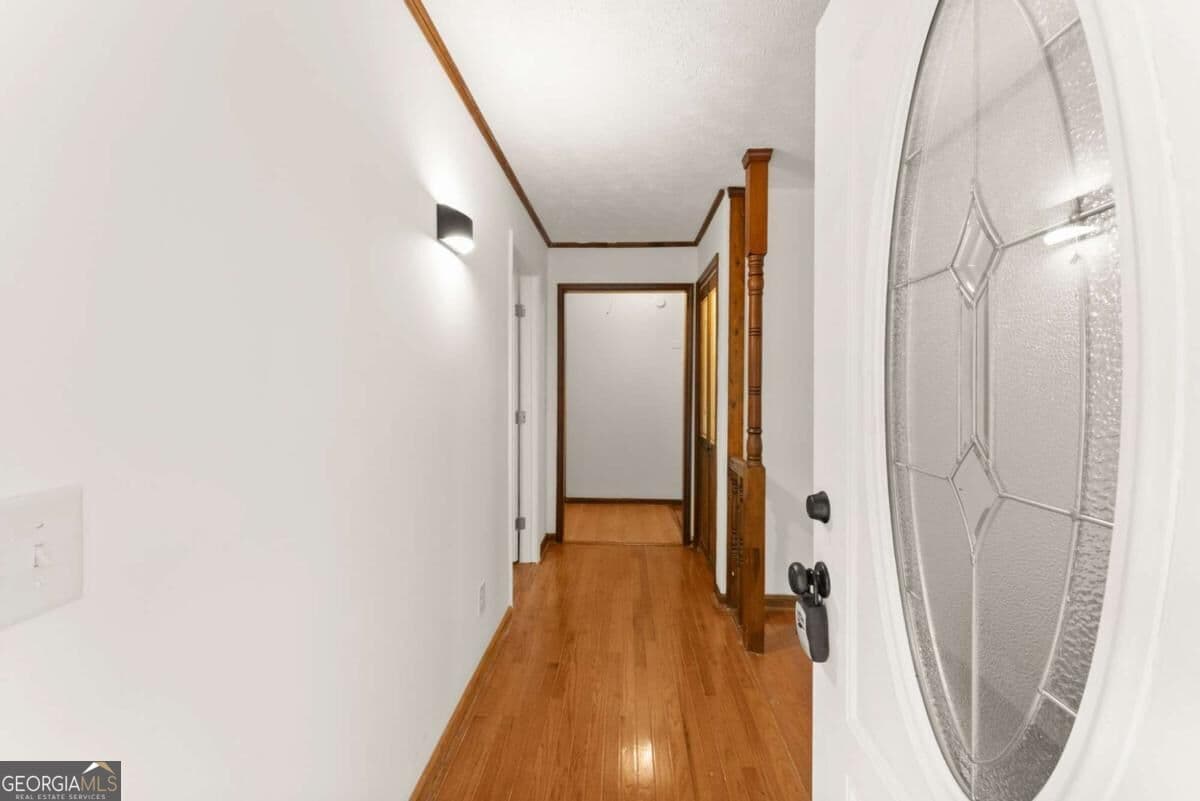 4 bedroom, 2 bathroom, 2,034 sq ft single family residence for sale at 195 Golden Avenue, Dahlonega, GA 30533 — photo 4