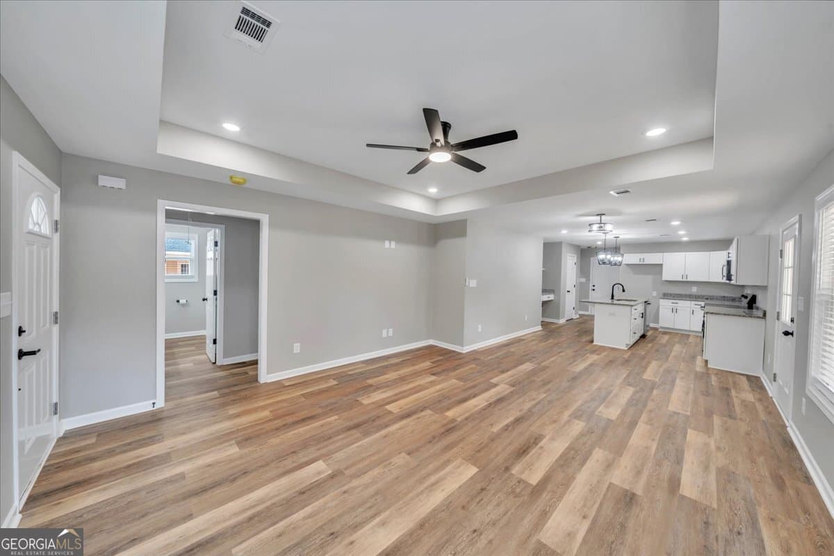 3 bedroom, 2 bathroom, 1,261 sq ft single family residence for sale at 601 E Church Street, Fort Valley, GA 31030 — photo 3
