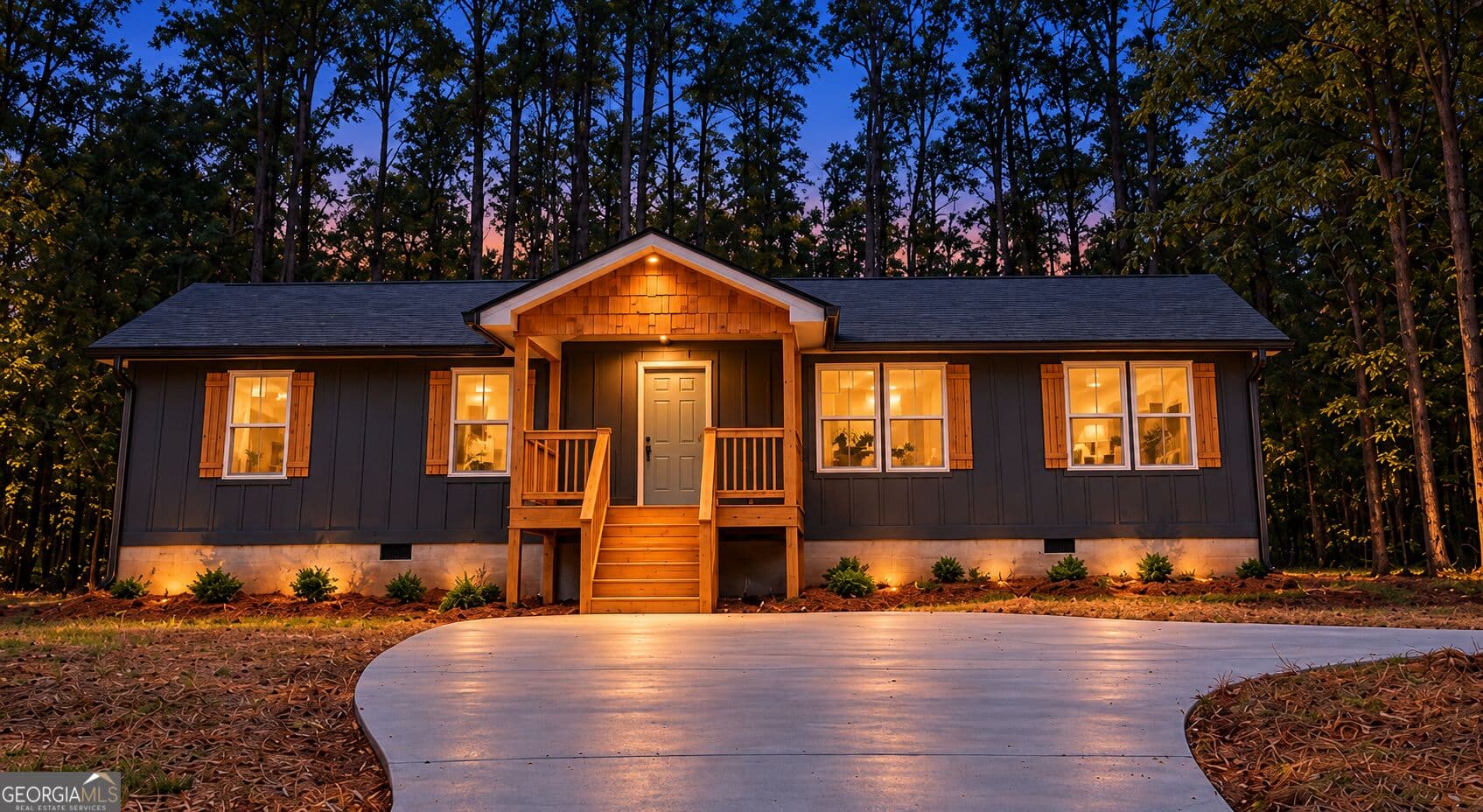 3 bedroom, 2 bathroom, 1,250 sq ft single family residence for sale at 1030 Wesley Lane, Union Point, GA 30669 — photo 2