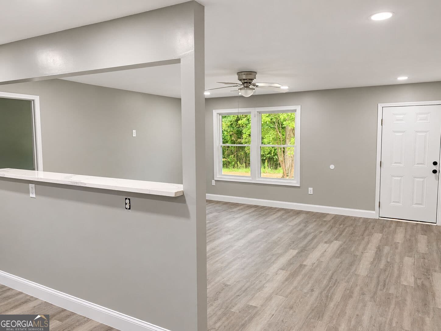 3 bedroom, 2 bathroom, 1,250 sq ft single family residence for sale at 1030 Wesley Lane, Union Point, GA 30669 — photo 3