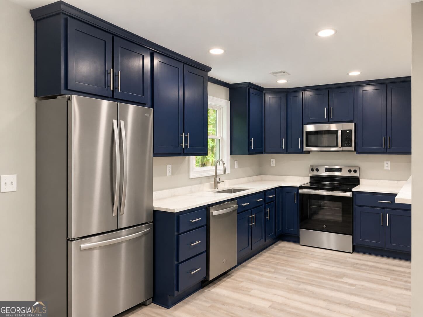 3 bedroom, 2 bathroom, 1,250 sq ft single family residence for sale at 1030 Wesley Lane, Union Point, GA 30669 — photo 5