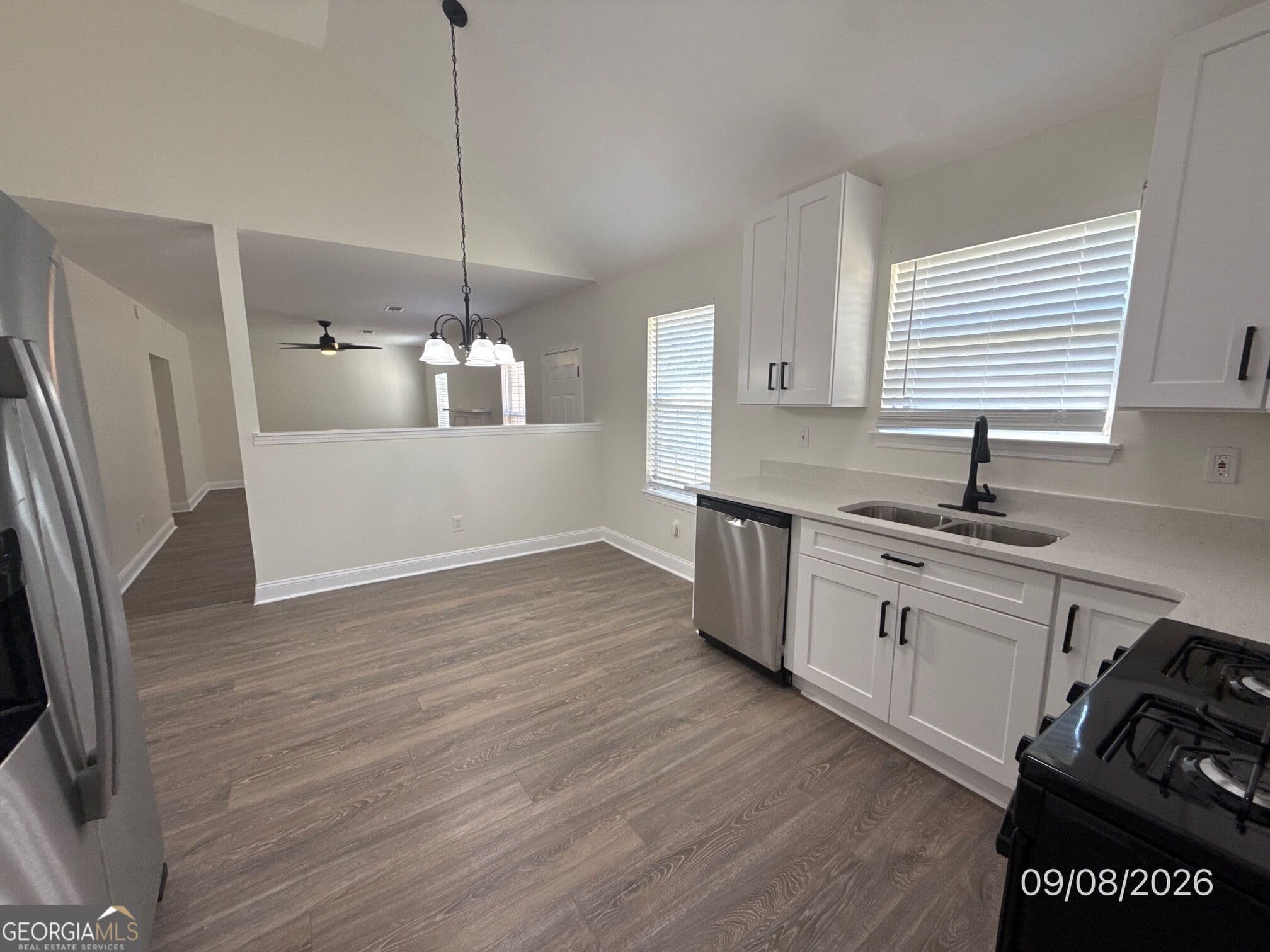 4 bedroom, 2.5 bathroom, 2,030 sq ft single family residence for rent at 1664 Zacharys Way, Mcdonough, GA 30253 for $2,200 a month — photo 3