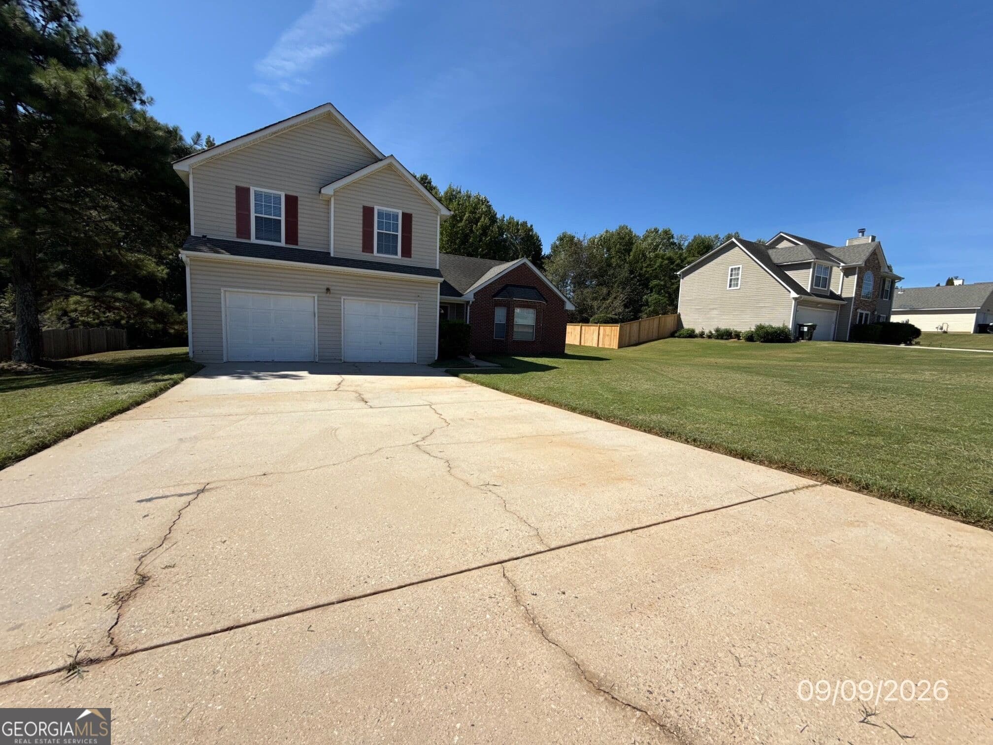 4 bedroom, 2.5 bathroom, 2,030 sq ft single family residence for rent at 1664 Zacharys Way, Mcdonough, GA 30253 for $2,200 a month
