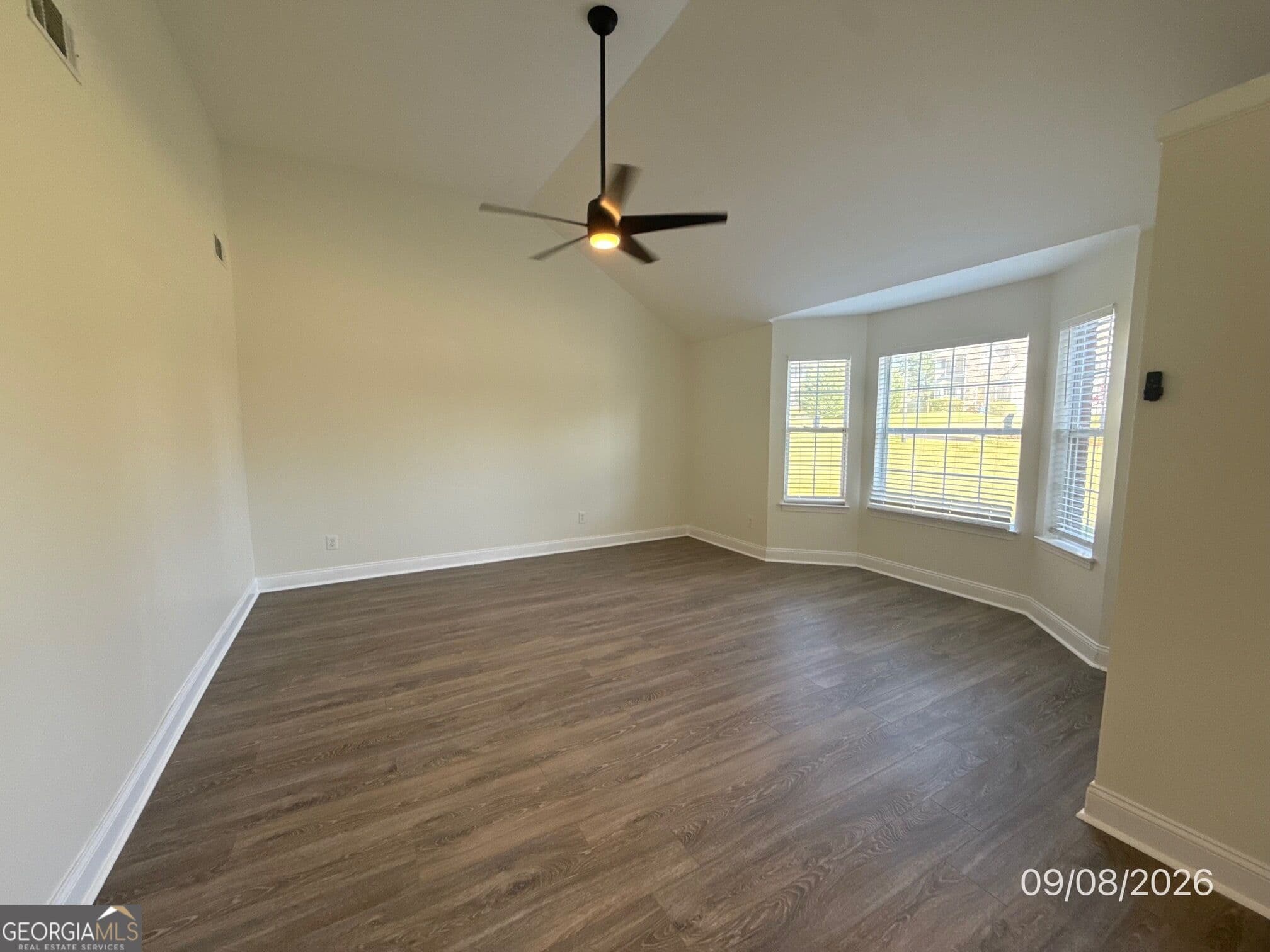 4 bedroom, 2.5 bathroom, 2,030 sq ft single family residence for rent at 1664 Zacharys Way, Mcdonough, GA 30253 for $2,200 a month — photo 5