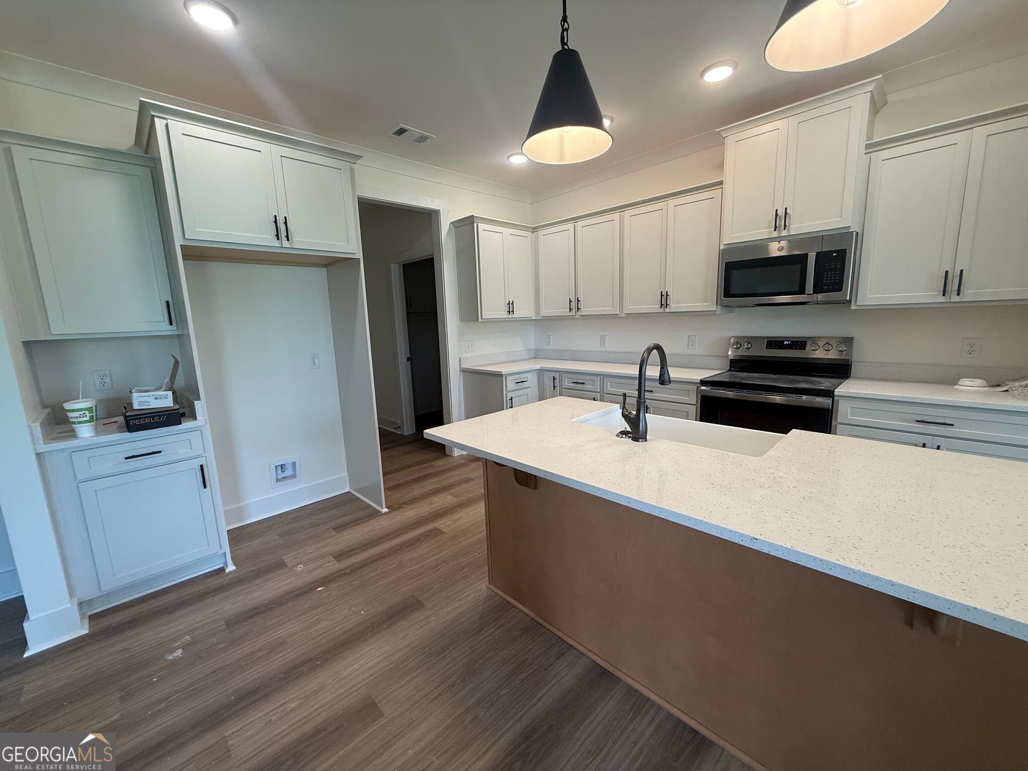 4 bedroom, 3 bathroom, 2,000 sq ft single family residence for sale at 120 Pin Oak Lane, Statesboro, GA 30458 — photo 4