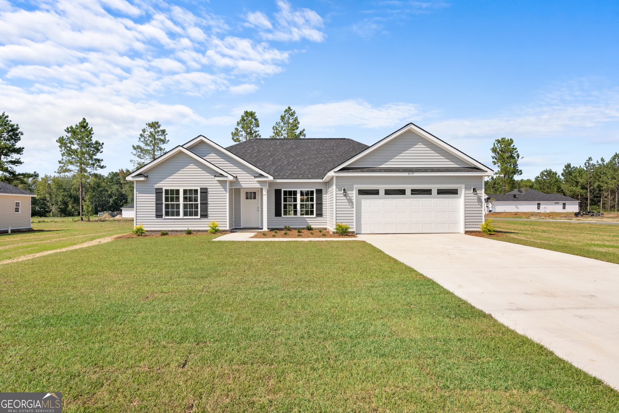 4 bedroom, 2 bathroom, 1,848 sq ft single family residence sold at 619 Belfast Loop 79, Ellabell, GA 31308