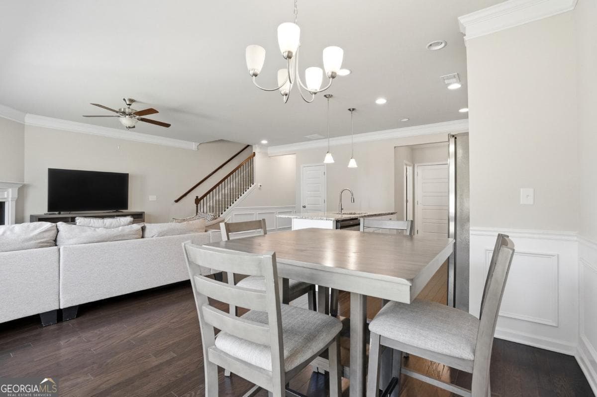 3 bedroom, 2.5 bathroom, 1,933 sq ft townhouse for rent at 2639 Bloom Circle, Tucker, GA 30084 for $2,399 a month — photo 8