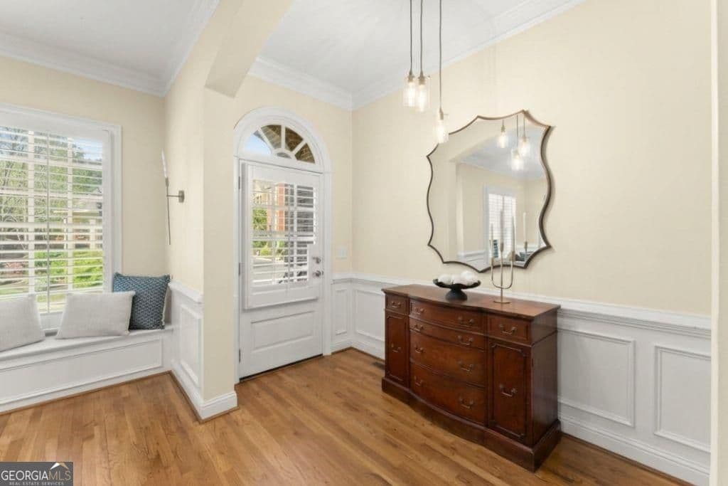 4 bedroom, 3.5 bathroom, 3,424 sq ft townhouse for sale at 594 Parkside Village Way, Marietta, GA 30060 — photo 5