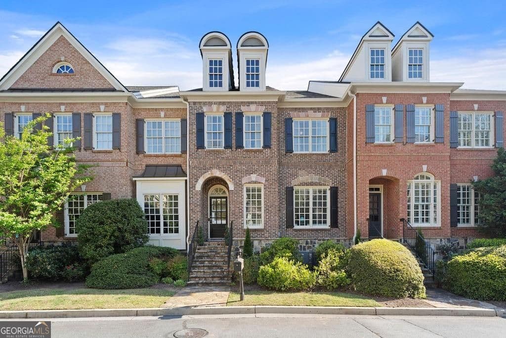 4 bedroom, 3.5 bathroom, 3,424 sq ft townhouse for sale at 594 Parkside Village Way, Marietta, GA 30060 — photo 9