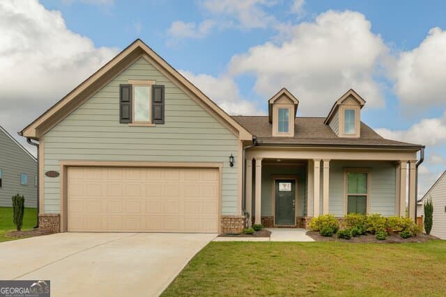 3 bedroom, 2 bathroom, 2,096 sq ft single family residence for rent at 147 Soundview Trace, Peachtree City, GA 30269 for $3,500 a month