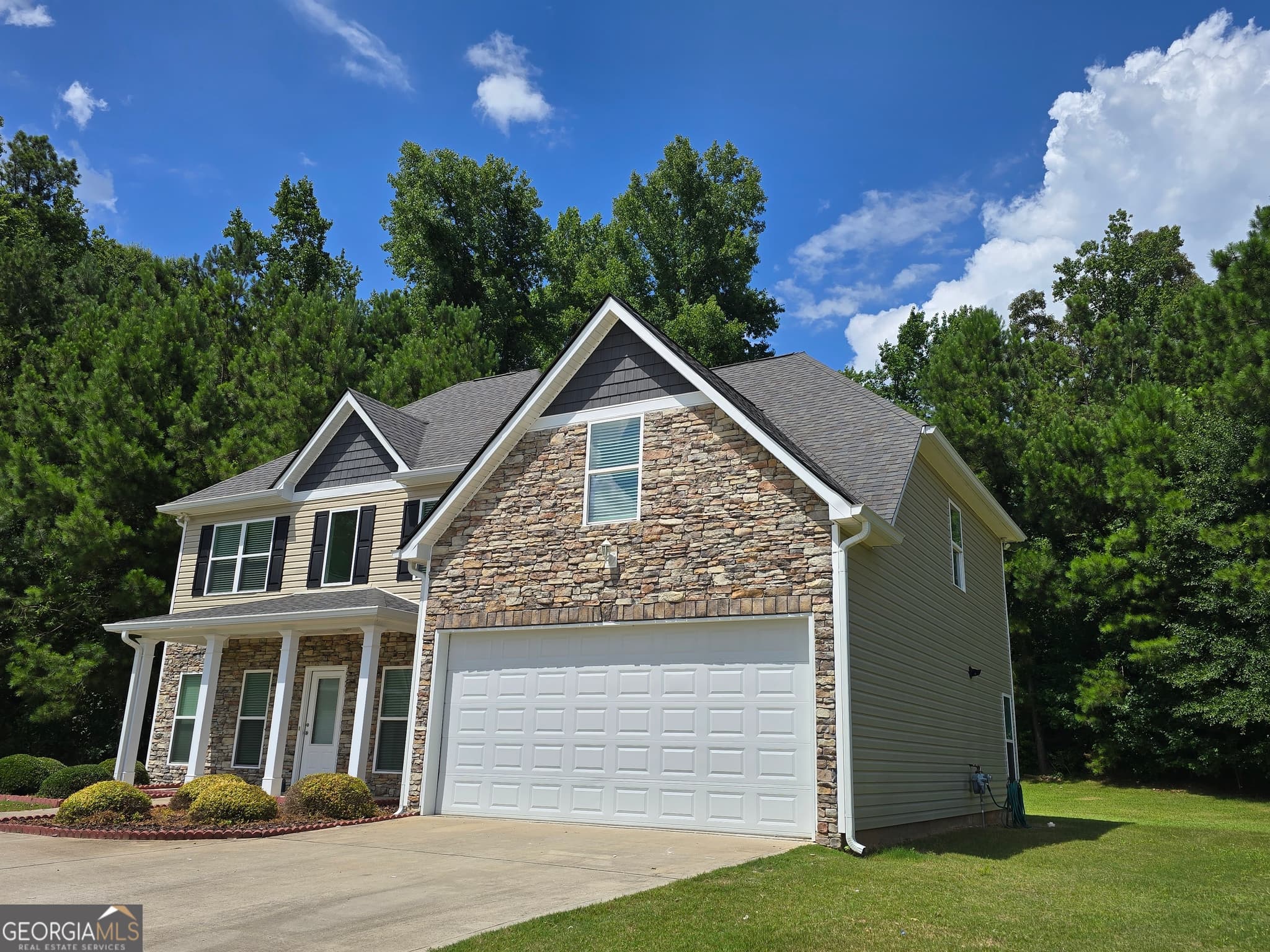 5 bedroom, 3 bathroom, 2,295 sq ft single family residence for sale at 105 Boston Court, Lagrange, GA 30241 — photo 4