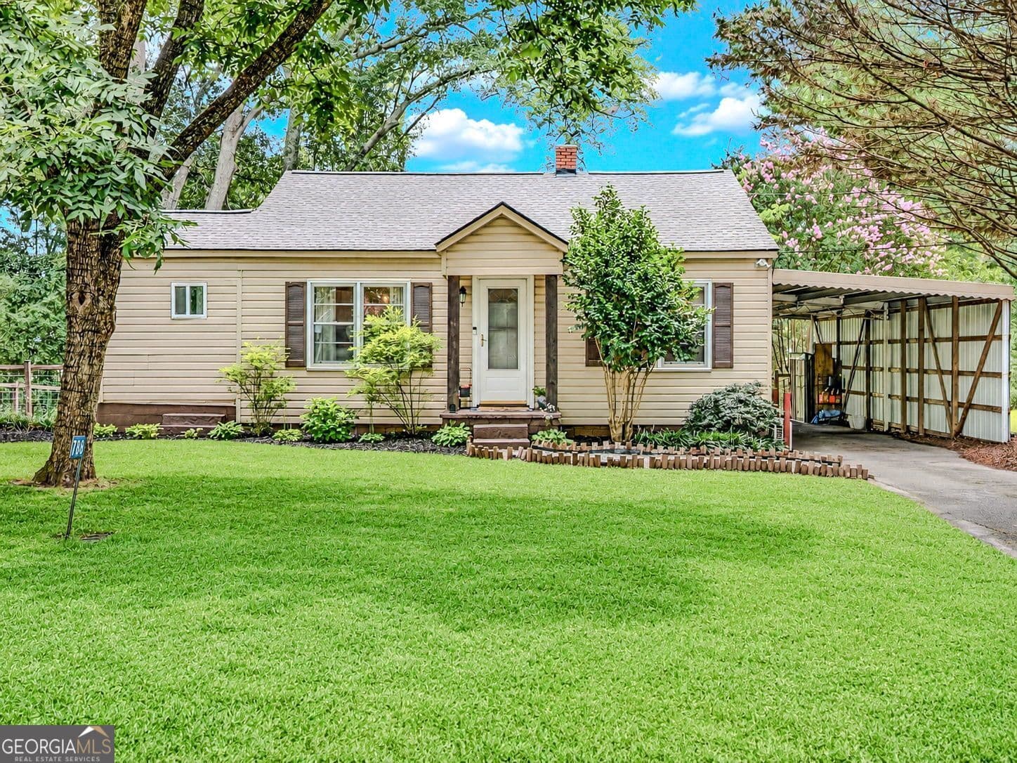 2 bedroom, 1.5 bathroom, 936 sq ft single family residence sold at 786 Mary Avenue, Bethlehem, GA 30620