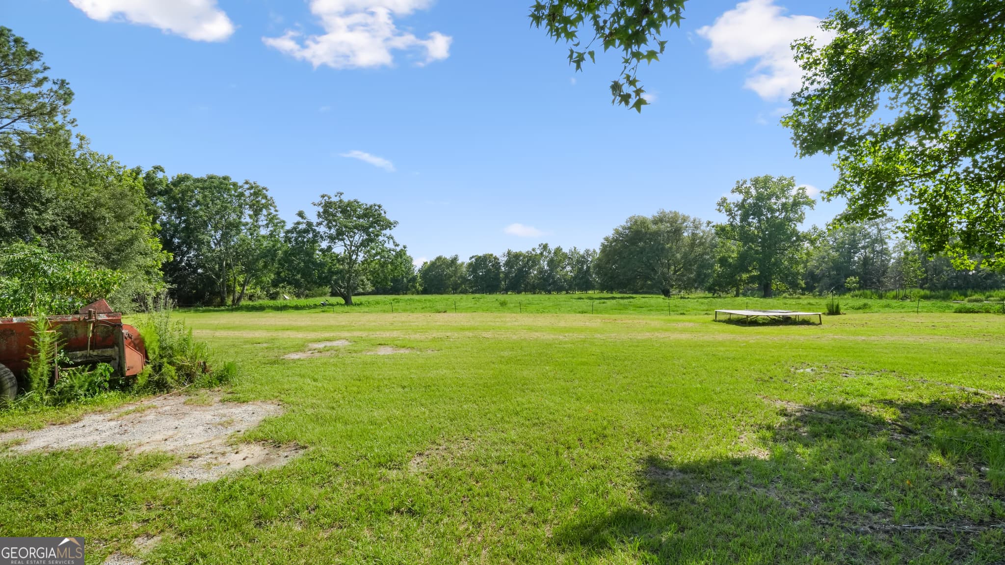 5 bedroom, 3.5 bathroom, 5,548 sq ft single family residence under contract at 212 Linwood Road, Jesup, GA 31545 — photo 6