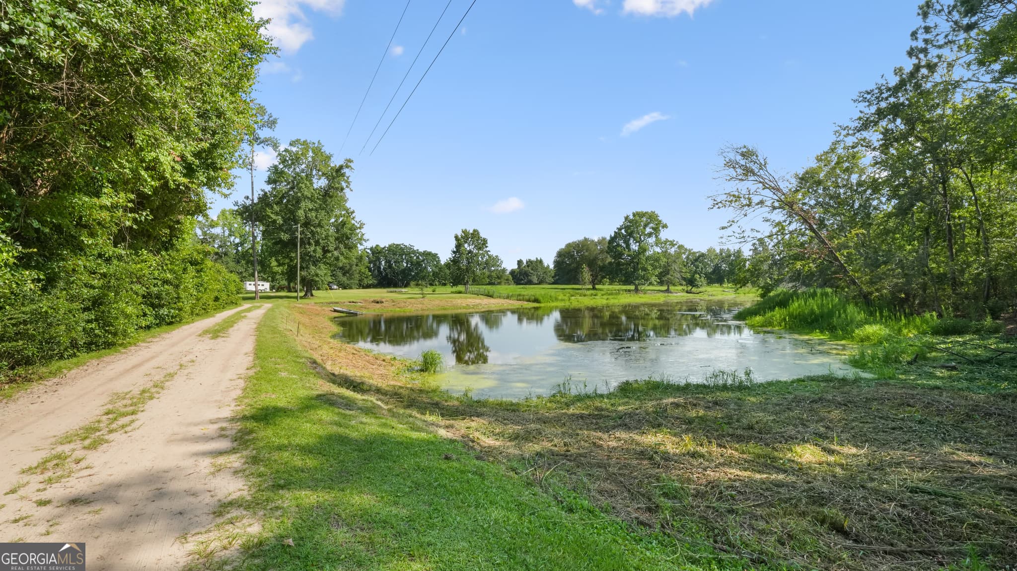 5 bedroom, 3.5 bathroom, 5,548 sq ft single family residence under contract at 212 Linwood Road, Jesup, GA 31545 — photo 7