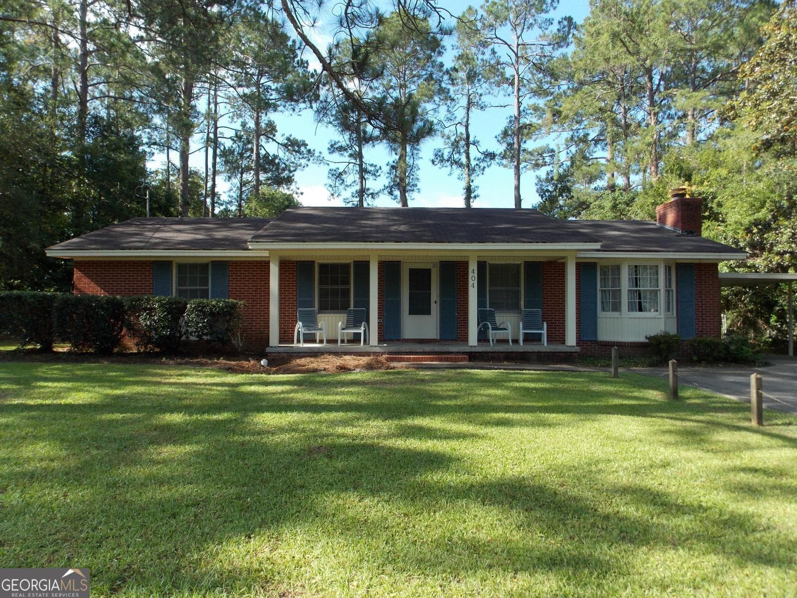 3 bedroom, 2 bathroom, 1,546 sq ft mixed use for rent at 404 Marvin Avenue, Statesboro, GA 30458 for $1,650 a month — photo 2