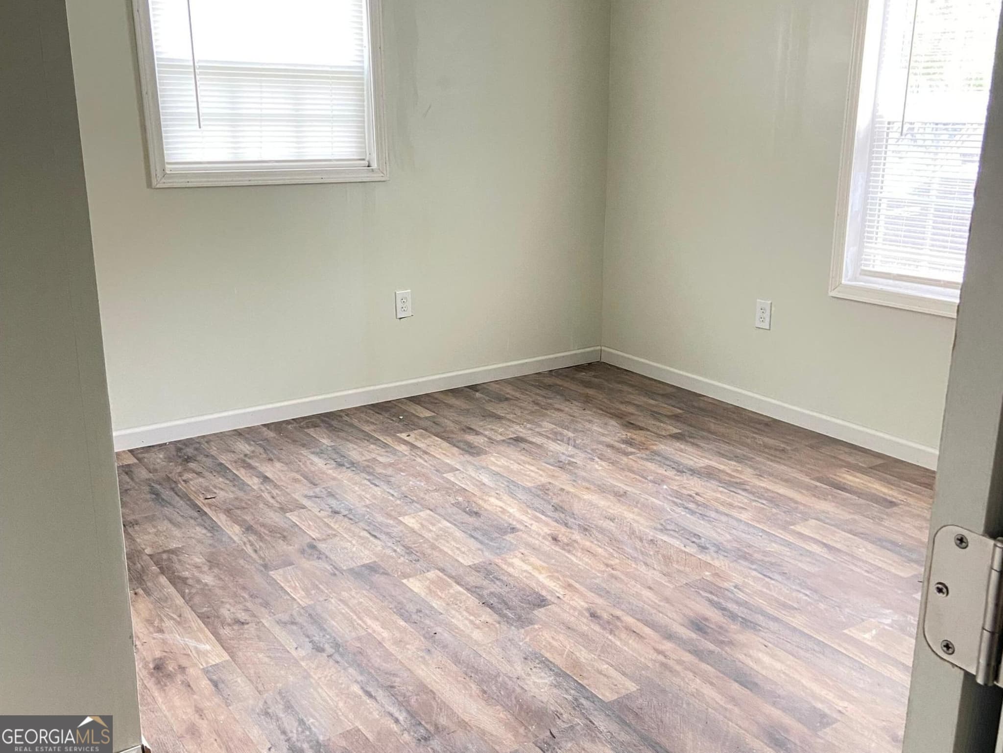 4 bedroom, 3 bathroom, 1,820 sq ft single family residence for sale at 934 India Avenue, Macon, GA 31206 — photo 9
