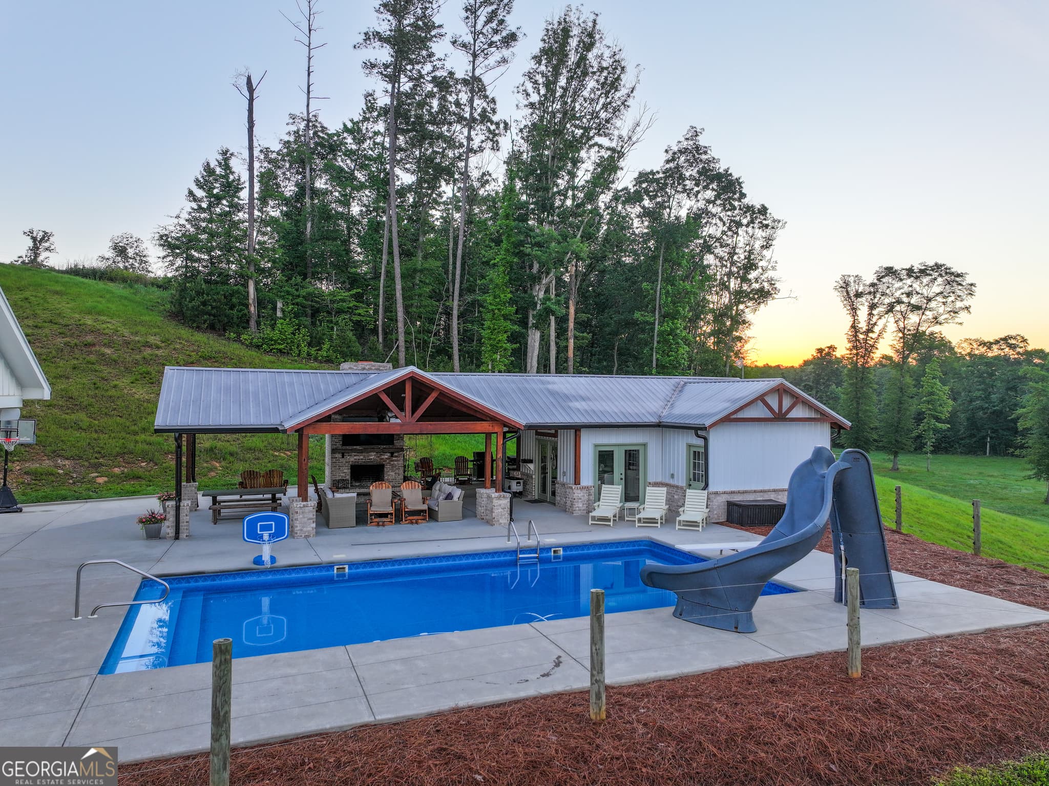 7 bedroom, 5 bathroom, 6,500 sq ft single family residence for sale at 259 Garner Road, Buchanan, GA 30113 — photo 8