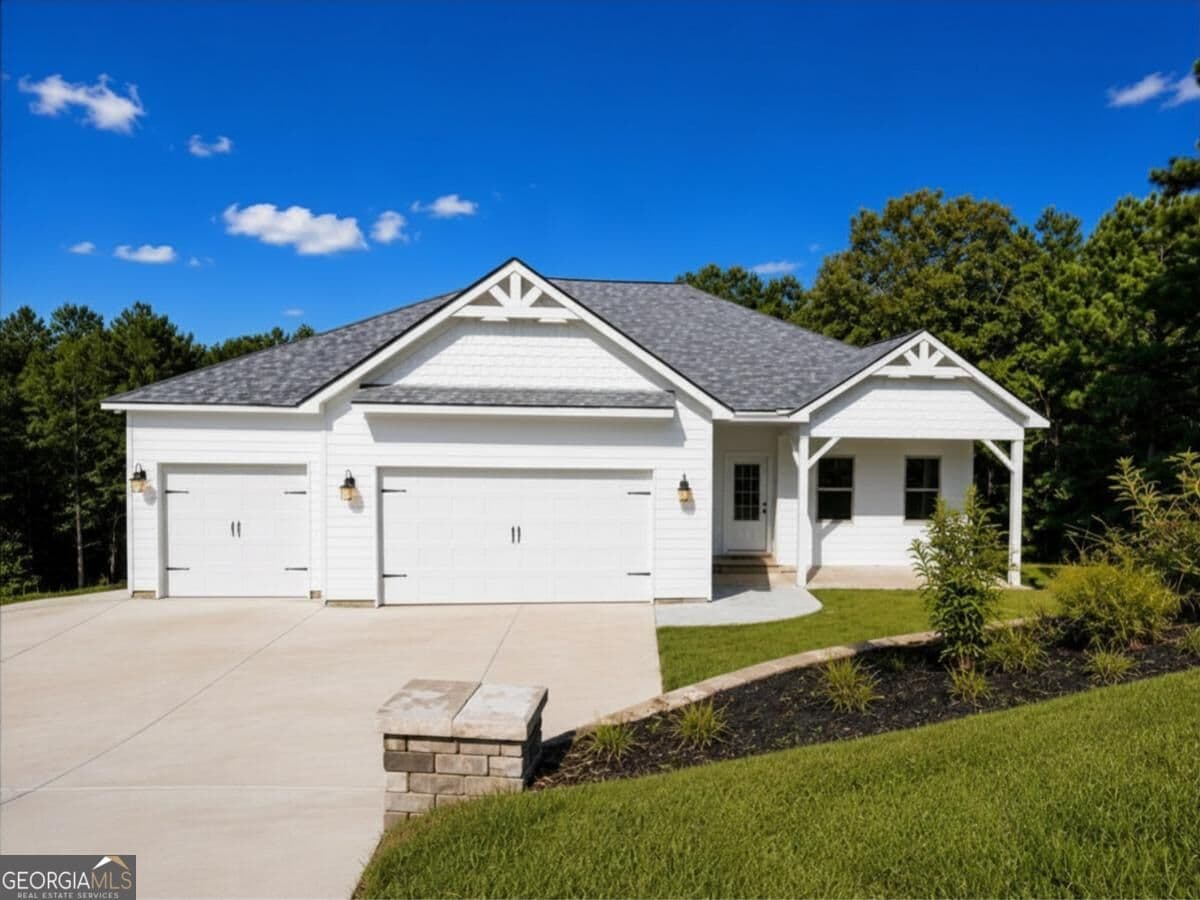 3 bedroom, 3 bathroom, 1,936 sq ft single family residence for sale at 96 Arbor Hills Circle, Jasper, GA 30175 — photo 1 of 32