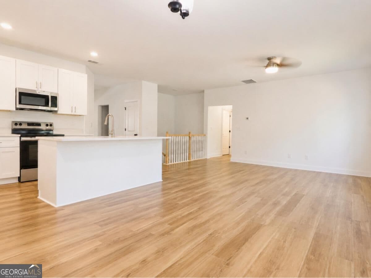 3 bedroom, 3 bathroom, 1,936 sq ft single family residence for sale at 96 Arbor Hills Circle, Jasper, GA 30175 — photo 9