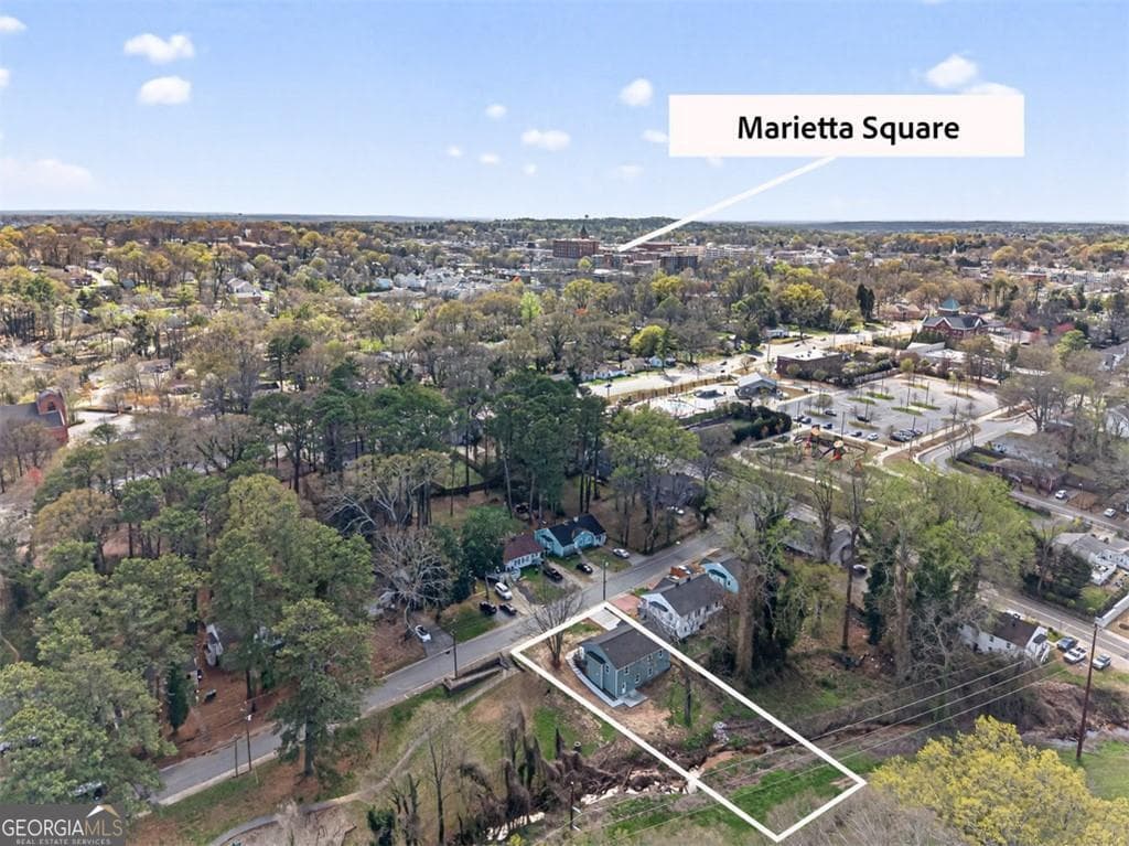 4 bedroom, 3 bathroom, 2,700 sq ft single family residence for sale at 447 Birney Street, Marietta, GA 30060 — photo 6