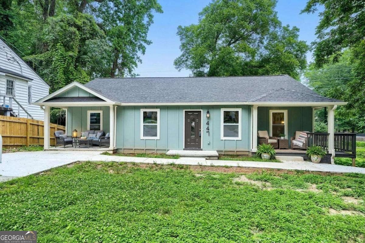 4 bedroom, 3 bathroom, 2,700 sq ft single family residence for sale at 447 Birney Street, Marietta, GA 30060 — photo 1 of 38