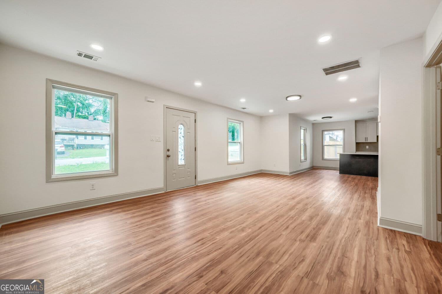 4 bedroom, 3 bathroom, 2,700 sq ft single family residence for sale at 447 Birney Street, Marietta, GA 30060 — photo 10