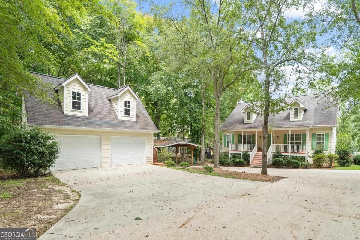 3 bedroom, 4.5 bathroom single family residence for sale at 536 River Lake Drive, Eatonton, GA 31024