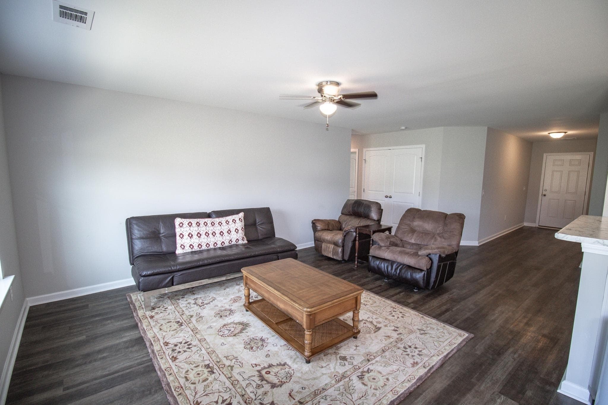 3 bedroom, 2 bathroom, 1,362 sq ft duplex for rent at 134 Callaway Crescent, Statesboro, GA 30458 for $1,650 a month — photo 3