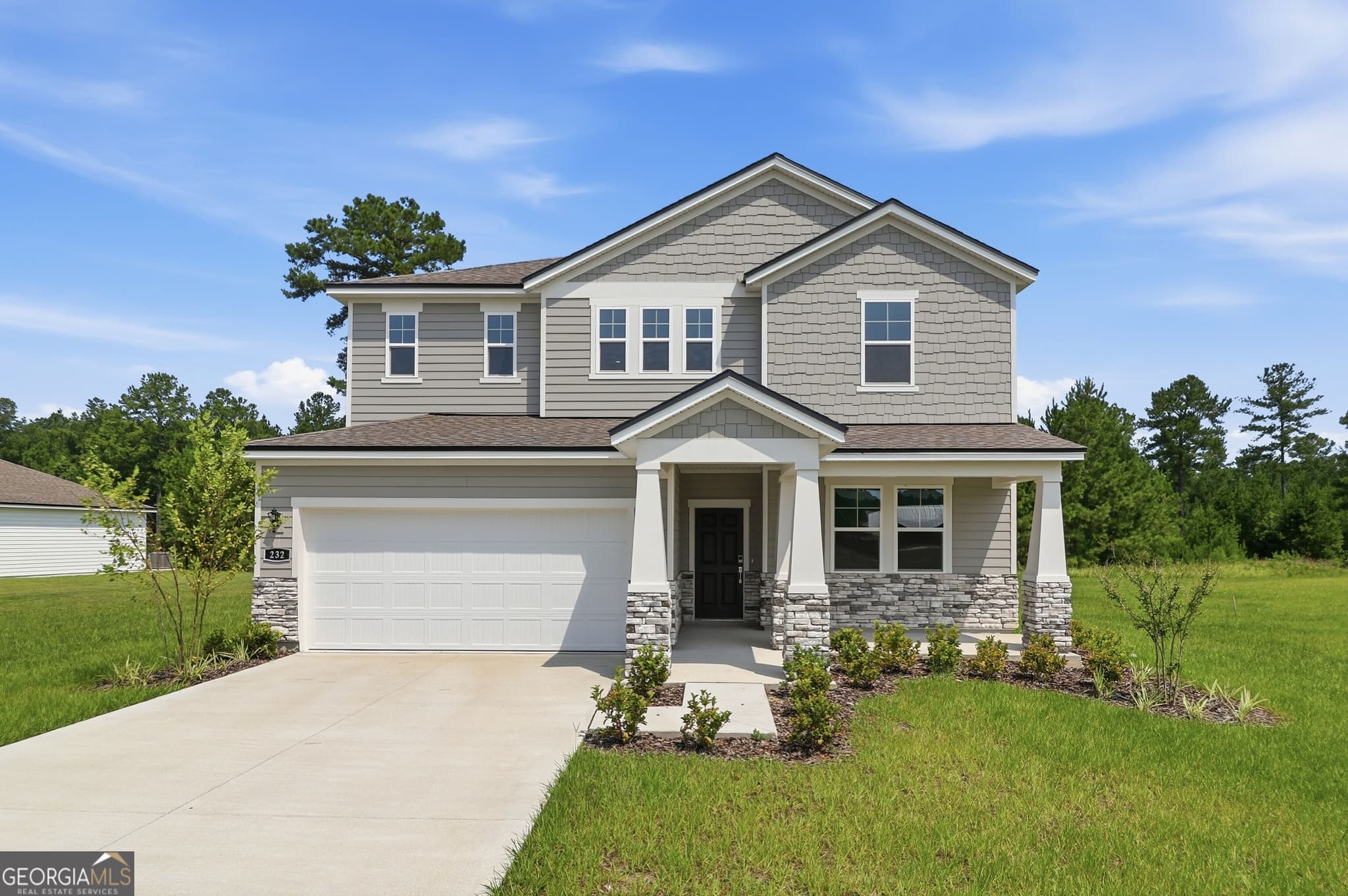 4 bedroom, 3.5 bathroom, 2,888 sq ft single family residence under contract at 232 Park View Lane, Kingsland, GA 31548