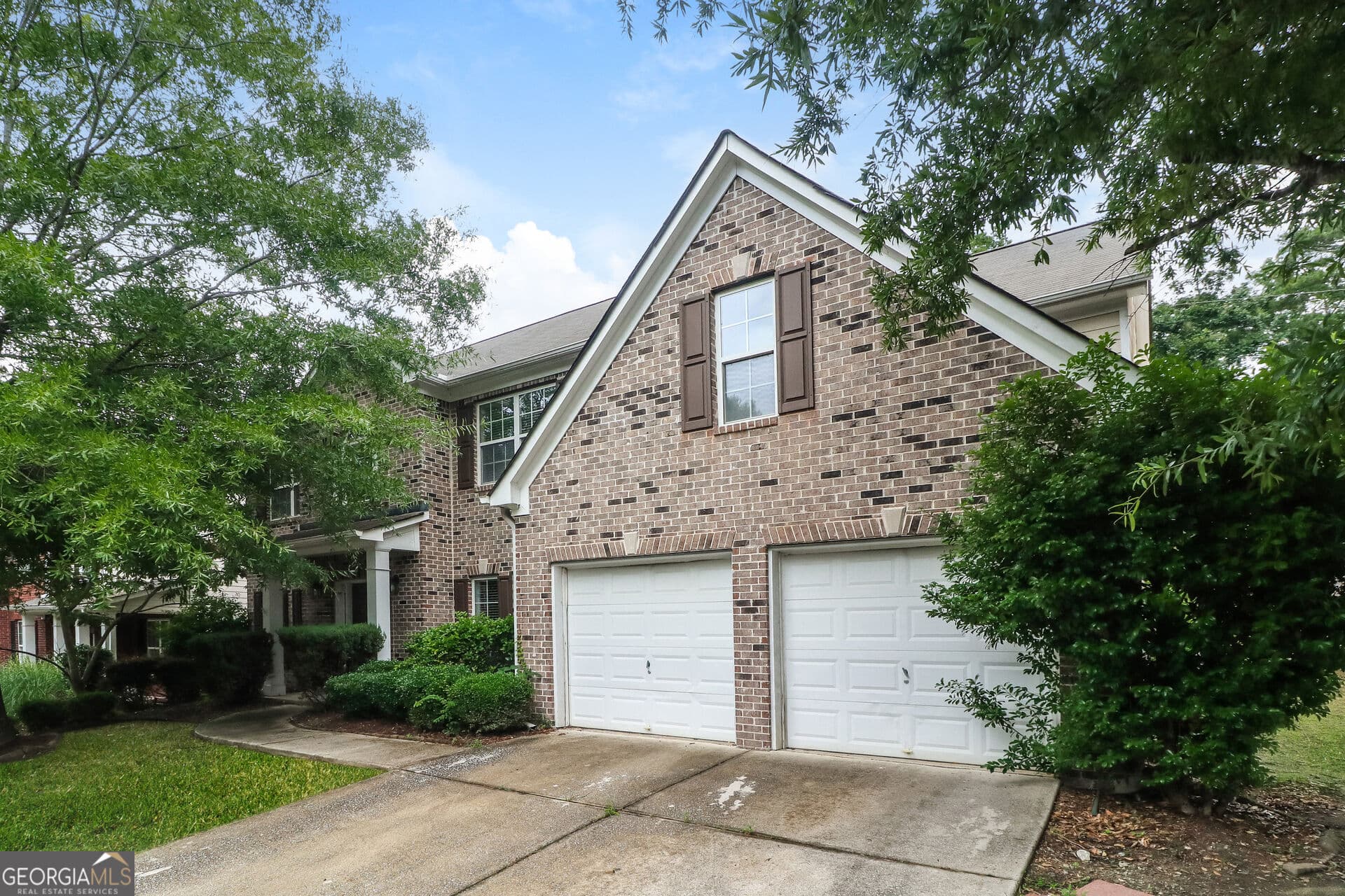 5 bedroom, 3.5 bathroom, 3,184 sq ft single family residence for sale at 911 Queensbrooke Way, Mableton, GA 30126 — photo 5