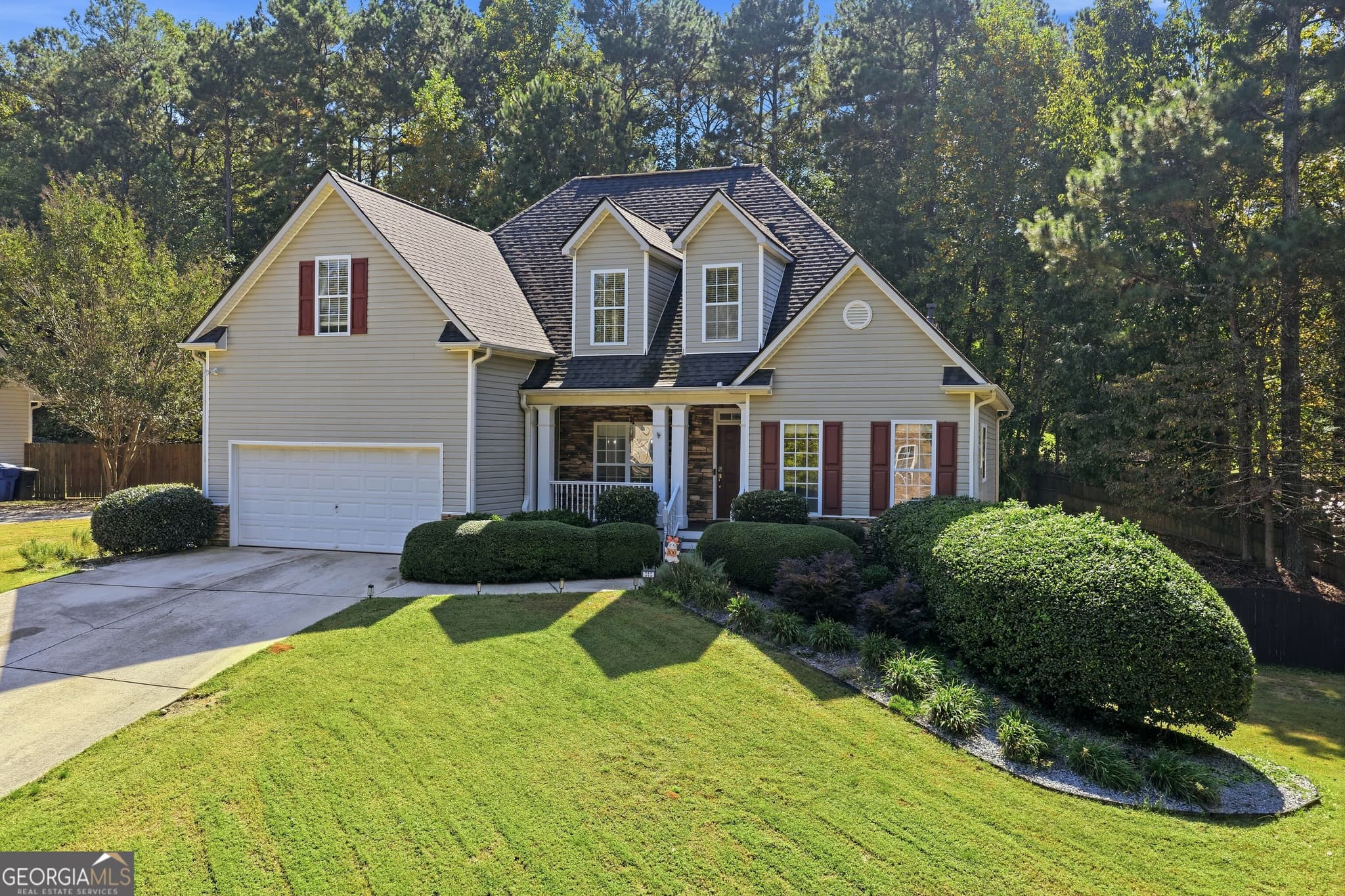 4 bedroom, 3.5 bathroom, 3,152 sq ft single family residence for sale at 313 Vineyard Dr., Dallas, GA 30132 — photo 3