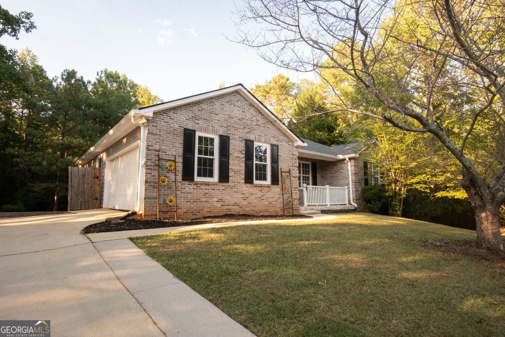 4 bedroom, 3.5 bathroom, 3,095 sq ft single family residence for sale at 291 Brickleberry Ridge, Athens, GA 30605 — photo 3