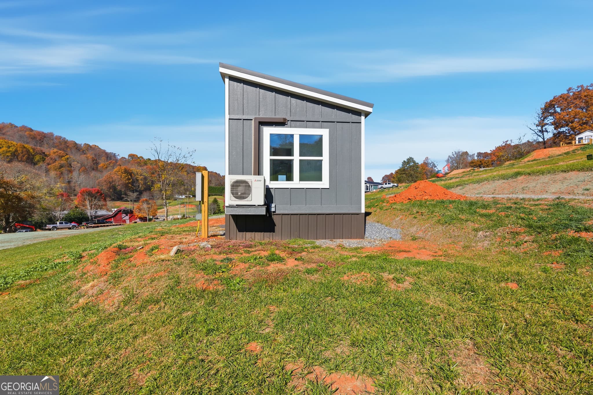 1 bedroom, 1 bathroom, 397 sq ft single family residence for sale at 527 Saunders Road LOT 52, Franklin, NC 28734 — photo 6