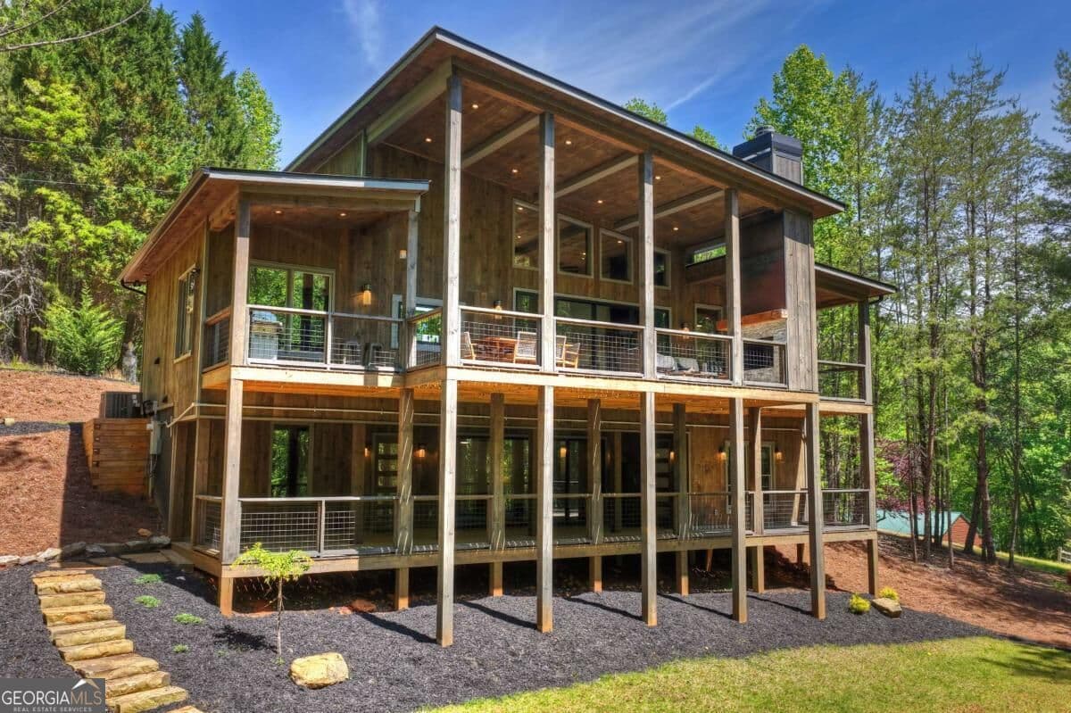 3 bedroom, 3.5 bathroom, 2,548 sq ft single family residence for sale at 197 Tipton Court, Cherry Log, GA 30522 — photo 2