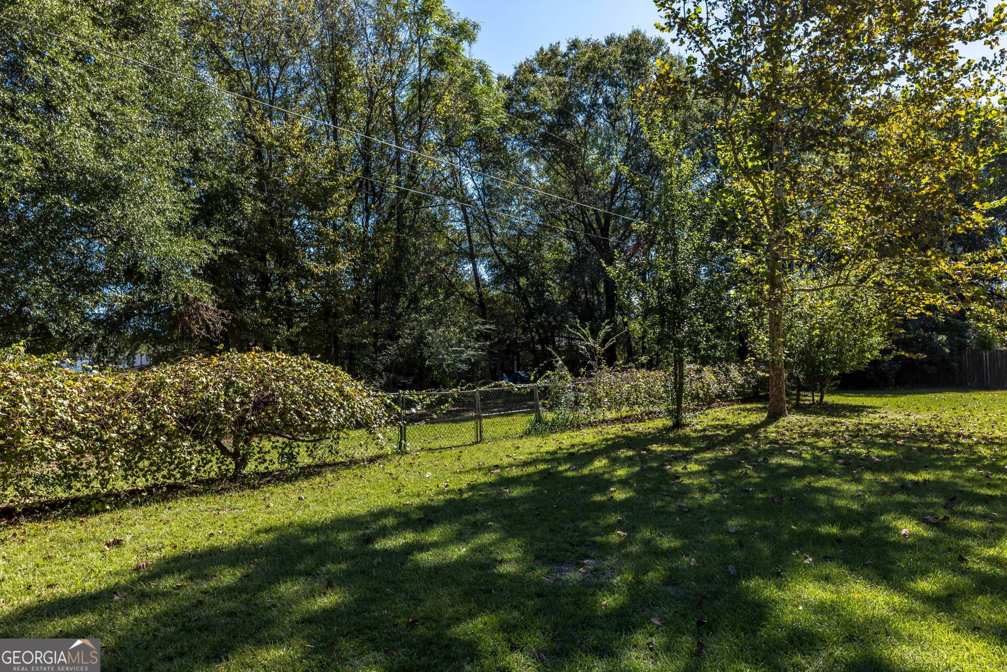 3 bedroom, 2 bathroom, 1,674 sq ft single family residence for sale at 10 GABRIEL Road, Fort Mitchell, AL 36856 — photo 8